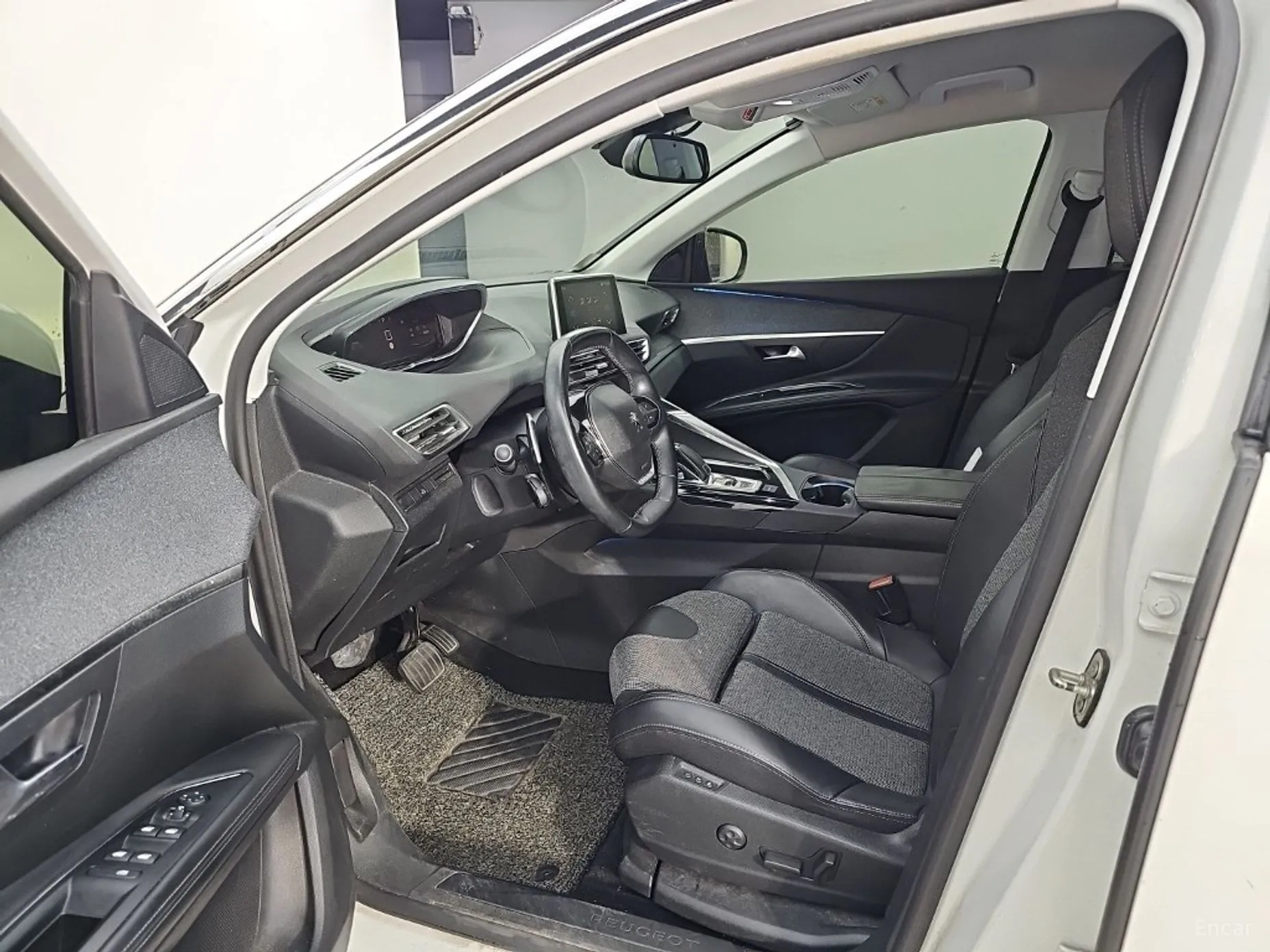Peugeot 5008 2nd generation превью 11