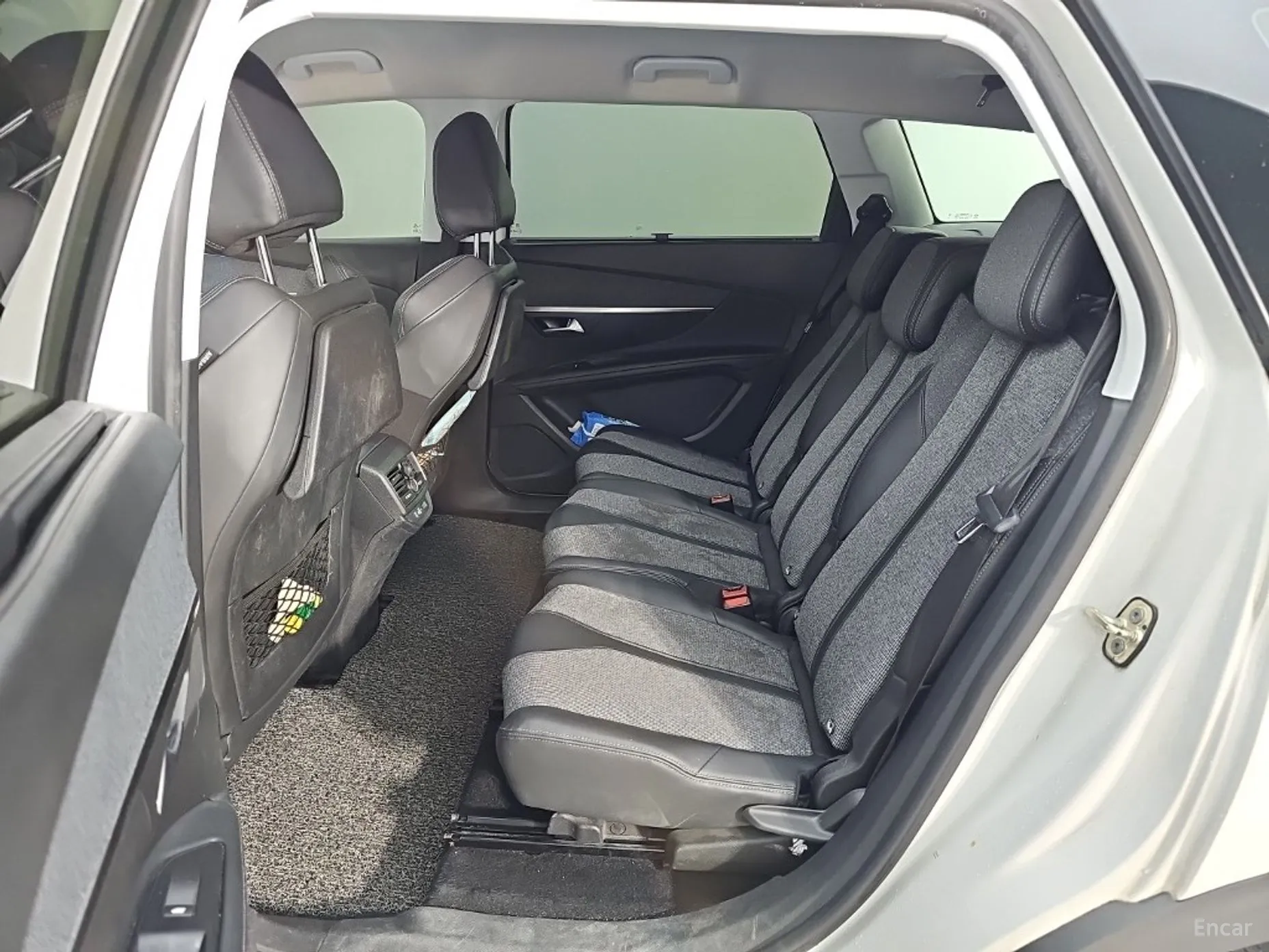 Peugeot 5008 2nd generation превью 12
