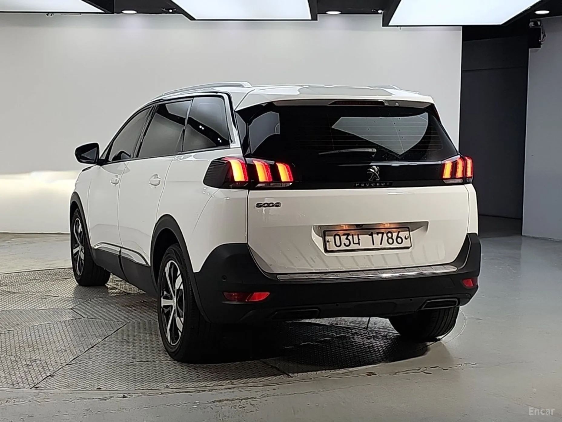 Peugeot 5008 2nd generation превью 3