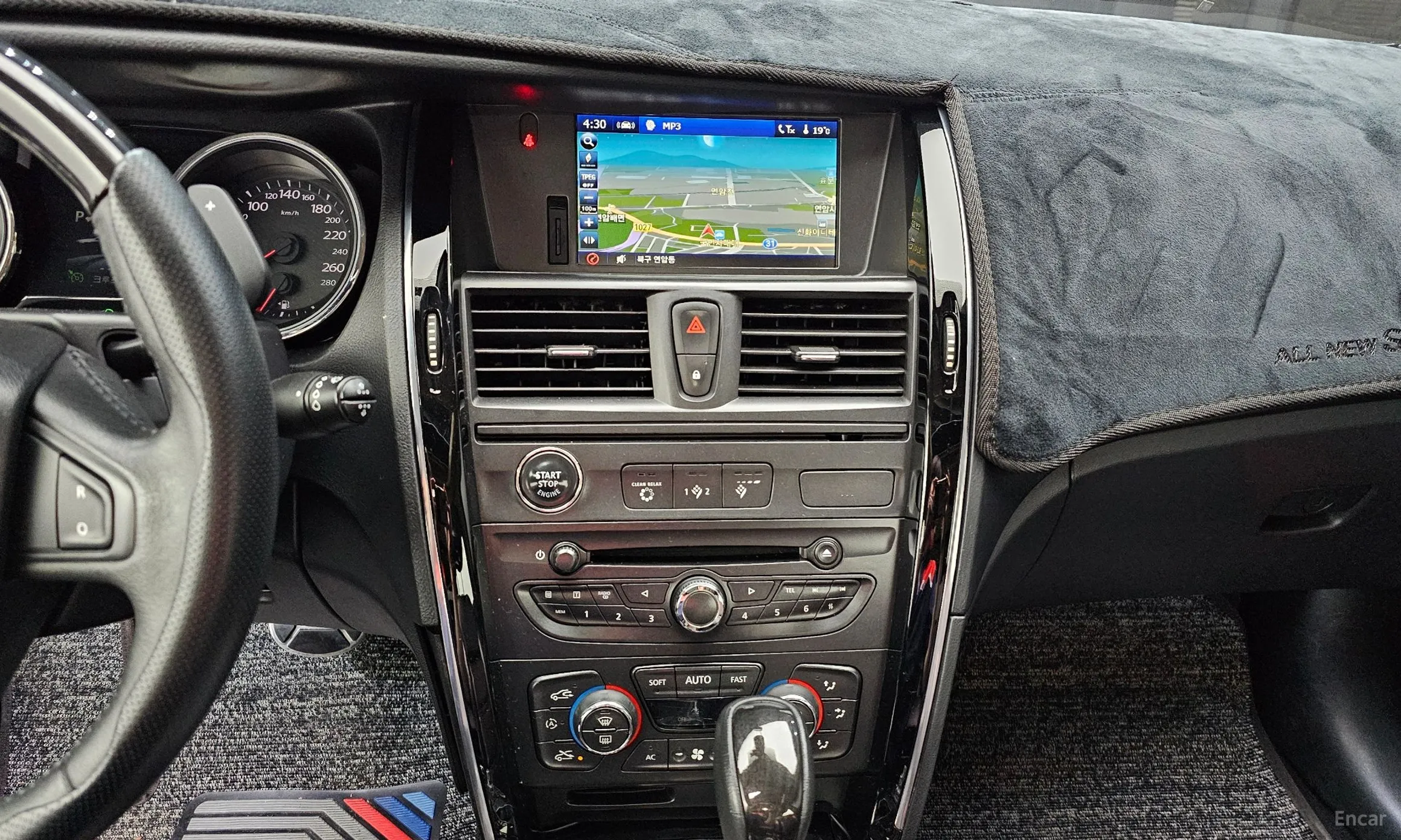 Renault Korea (Samsung) SM7 превью 14