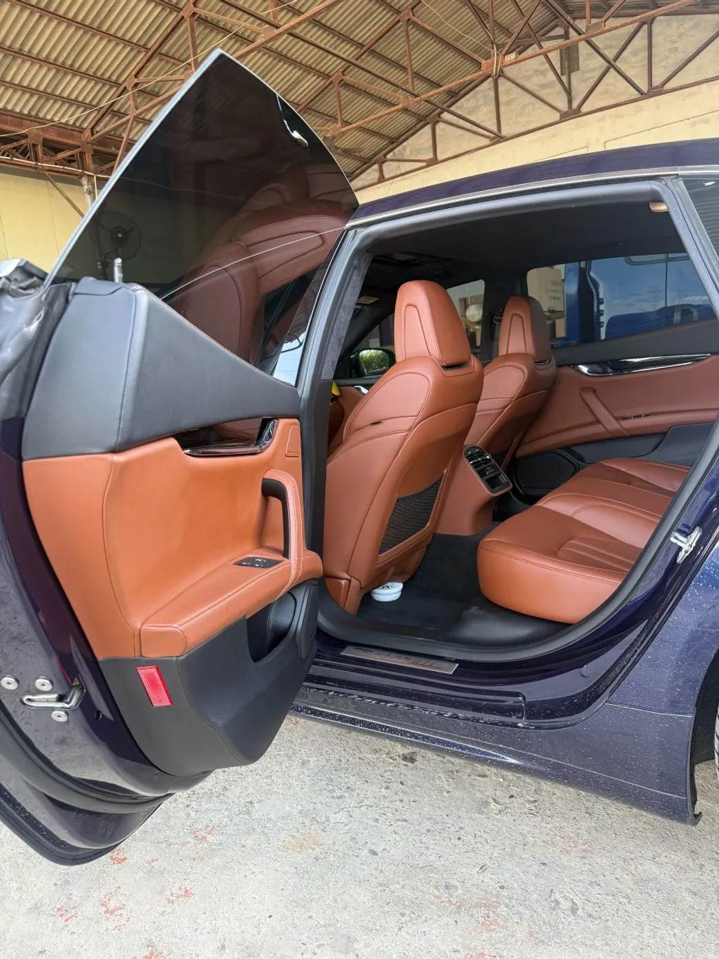 Maserati Quattroporte превью 12