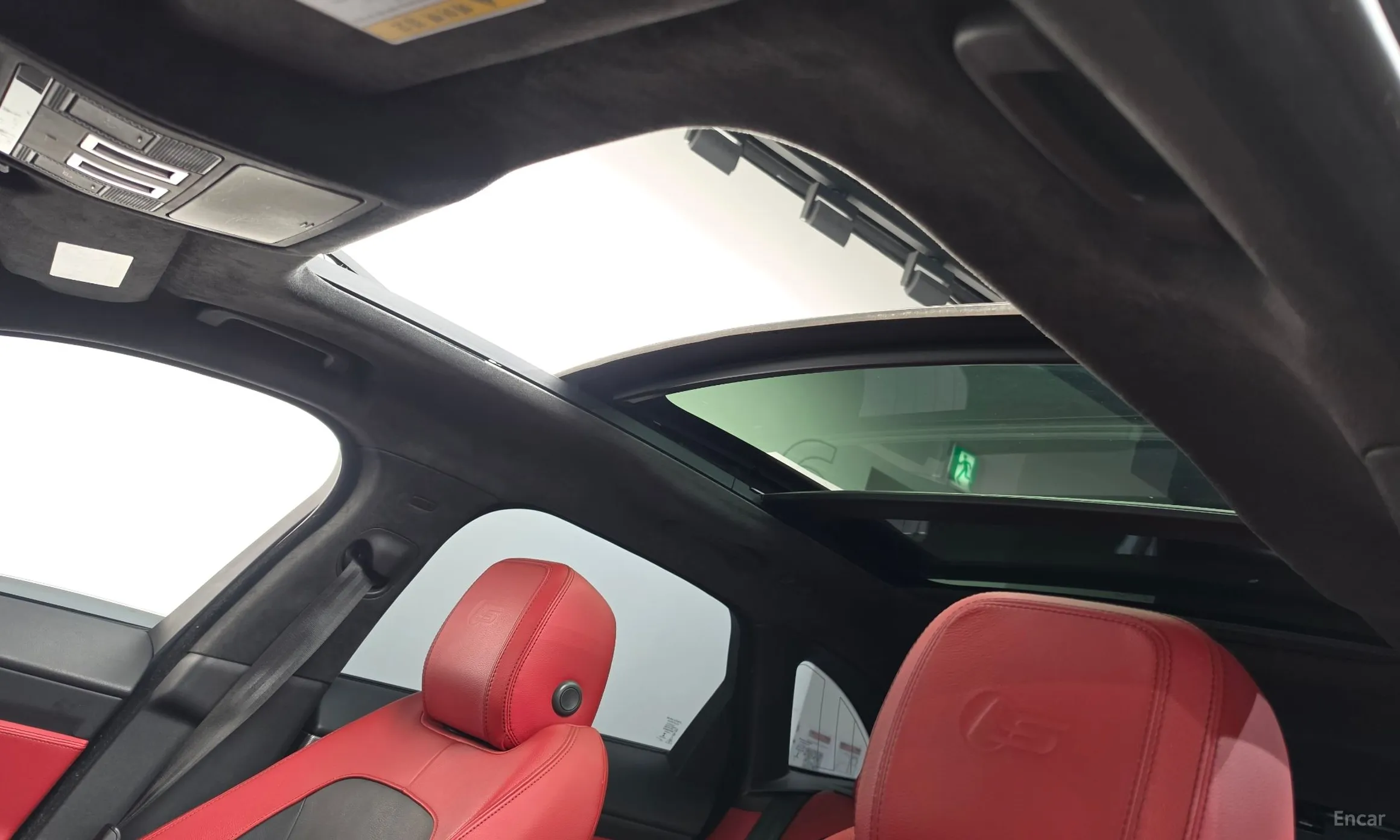 Jaguar F-PACE превью 19