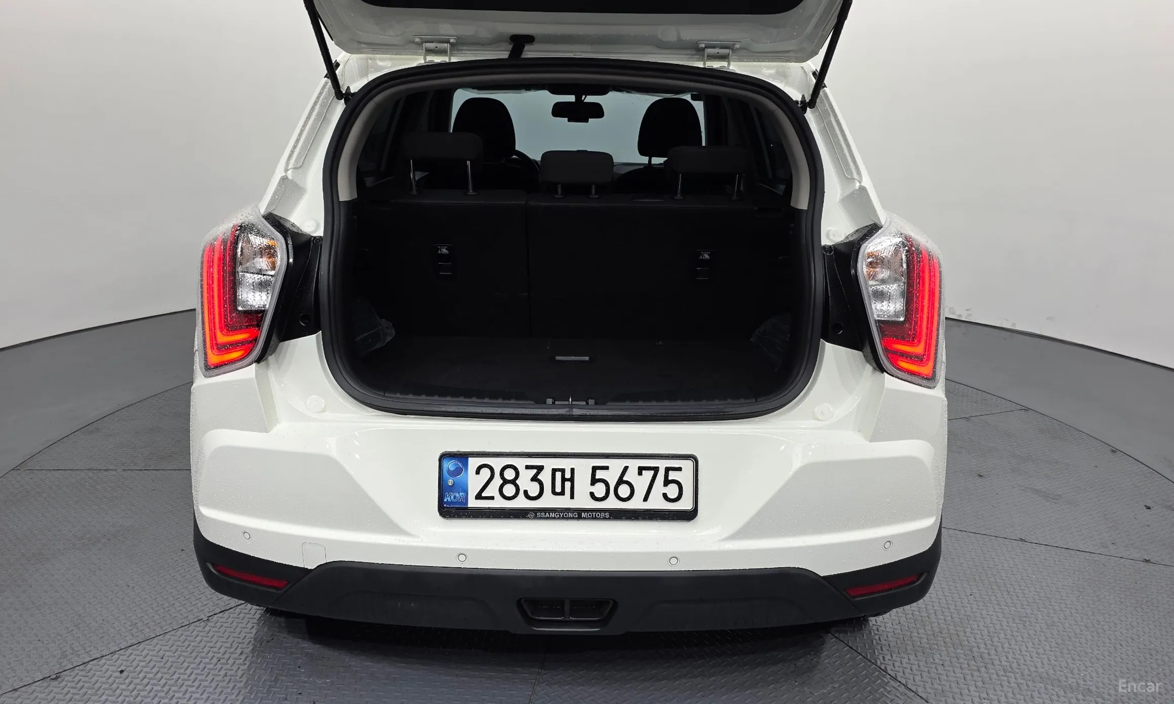 KG Mobility (SsangYong) Berry New Tivoli превью 20
