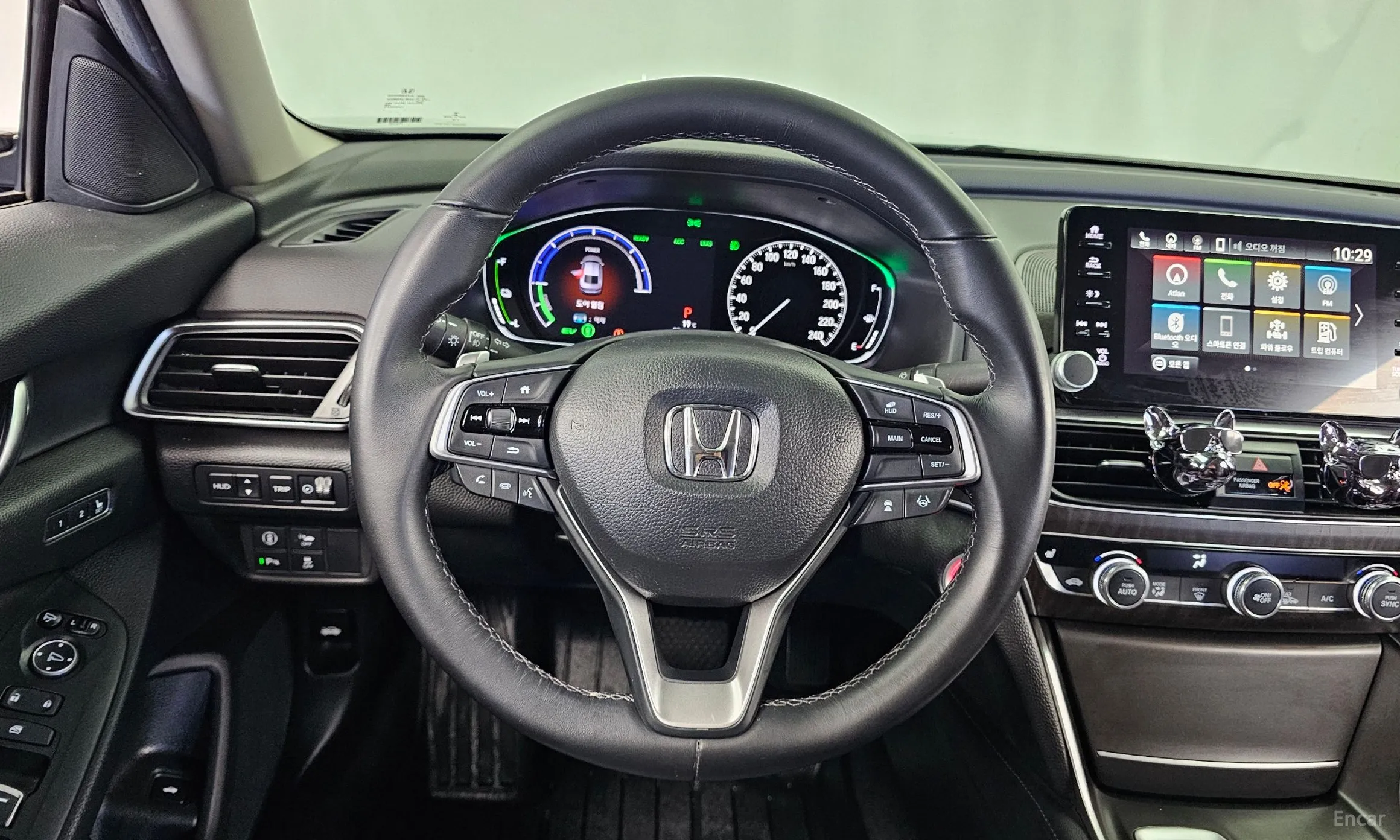 Honda Accord 10th Generation превью 13