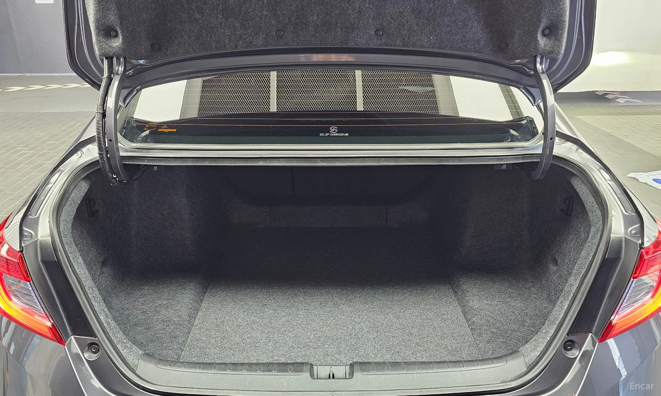 Honda Accord 10th Generation превью 17