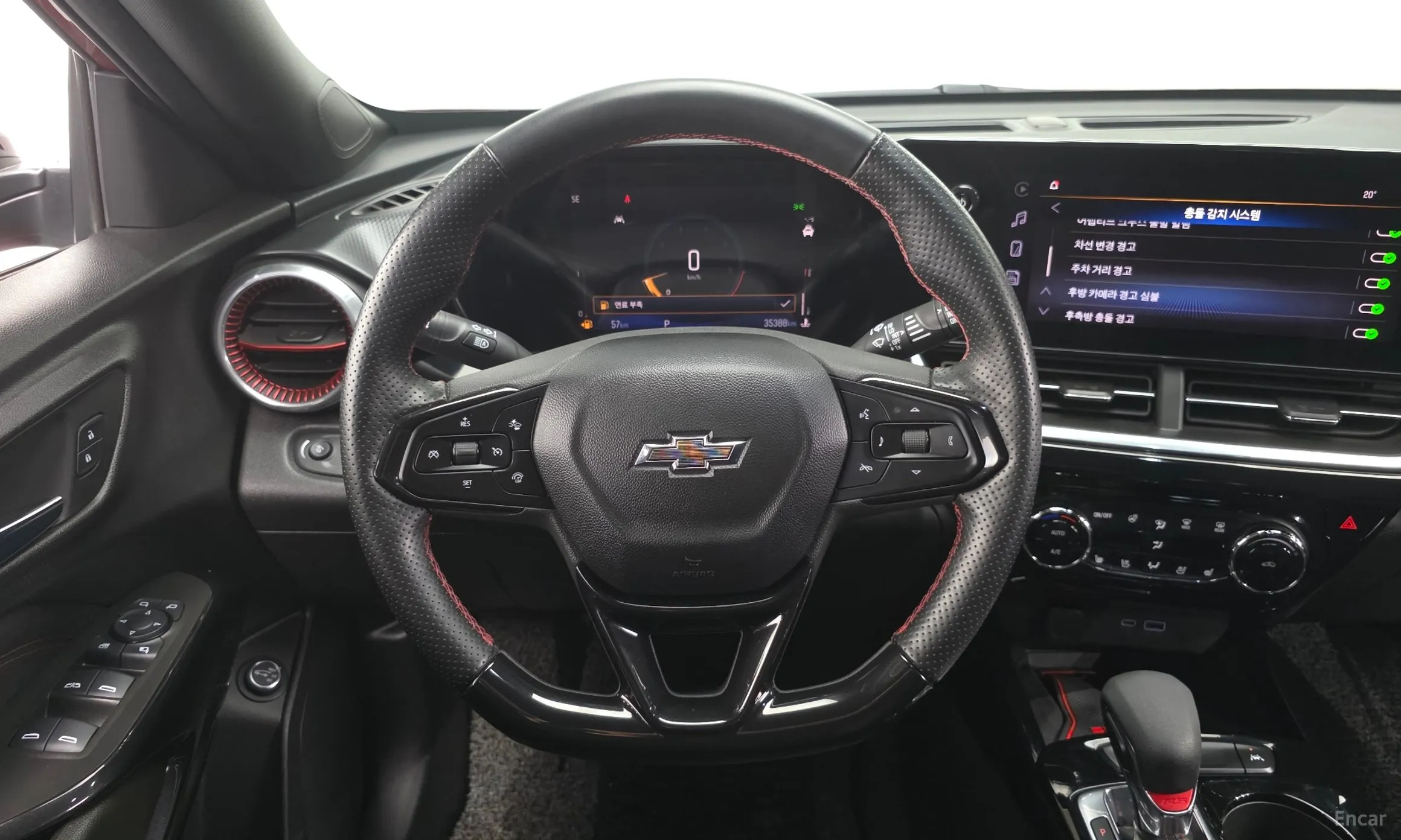 Chevrolet (GM Daewoo) Trax Crossover превью 14
