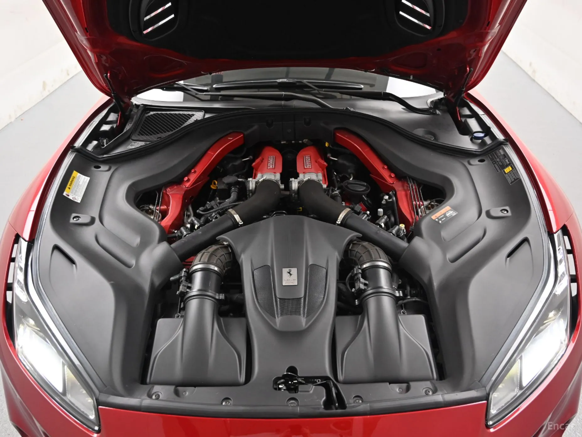 Ferrari Portofino превью 6