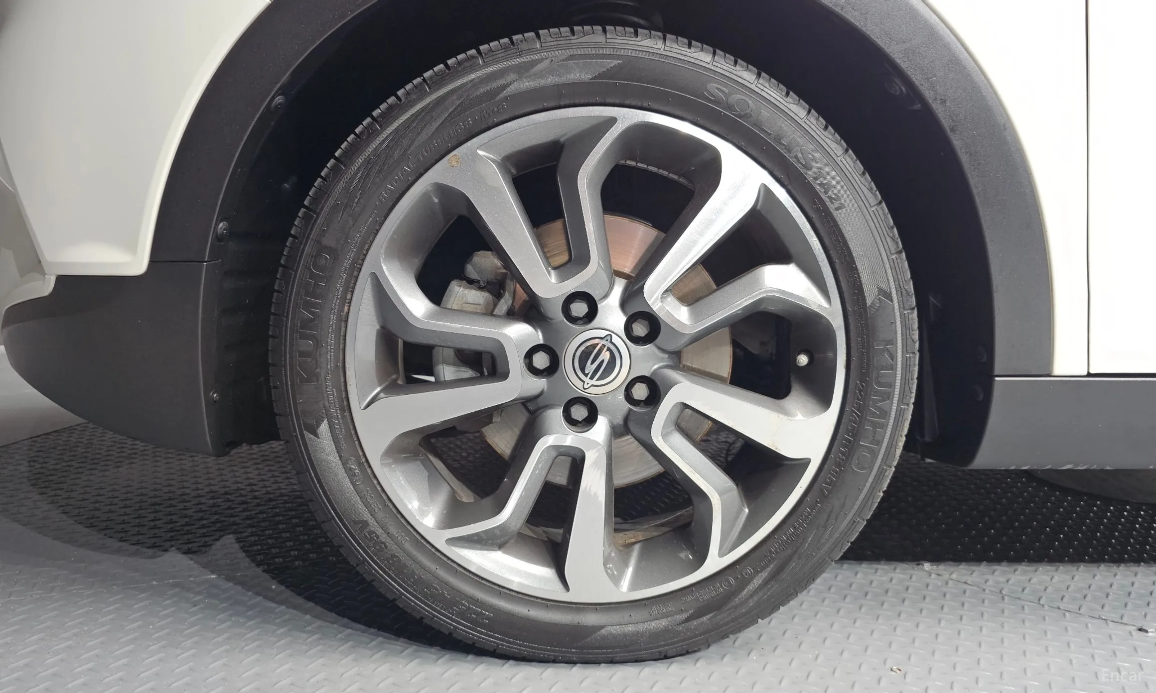 KG Mobility (SsangYong) Tivoli, Lazio превью 5