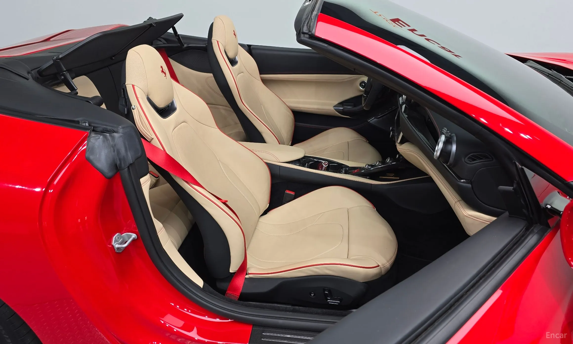 Ferrari Portofino превью 11