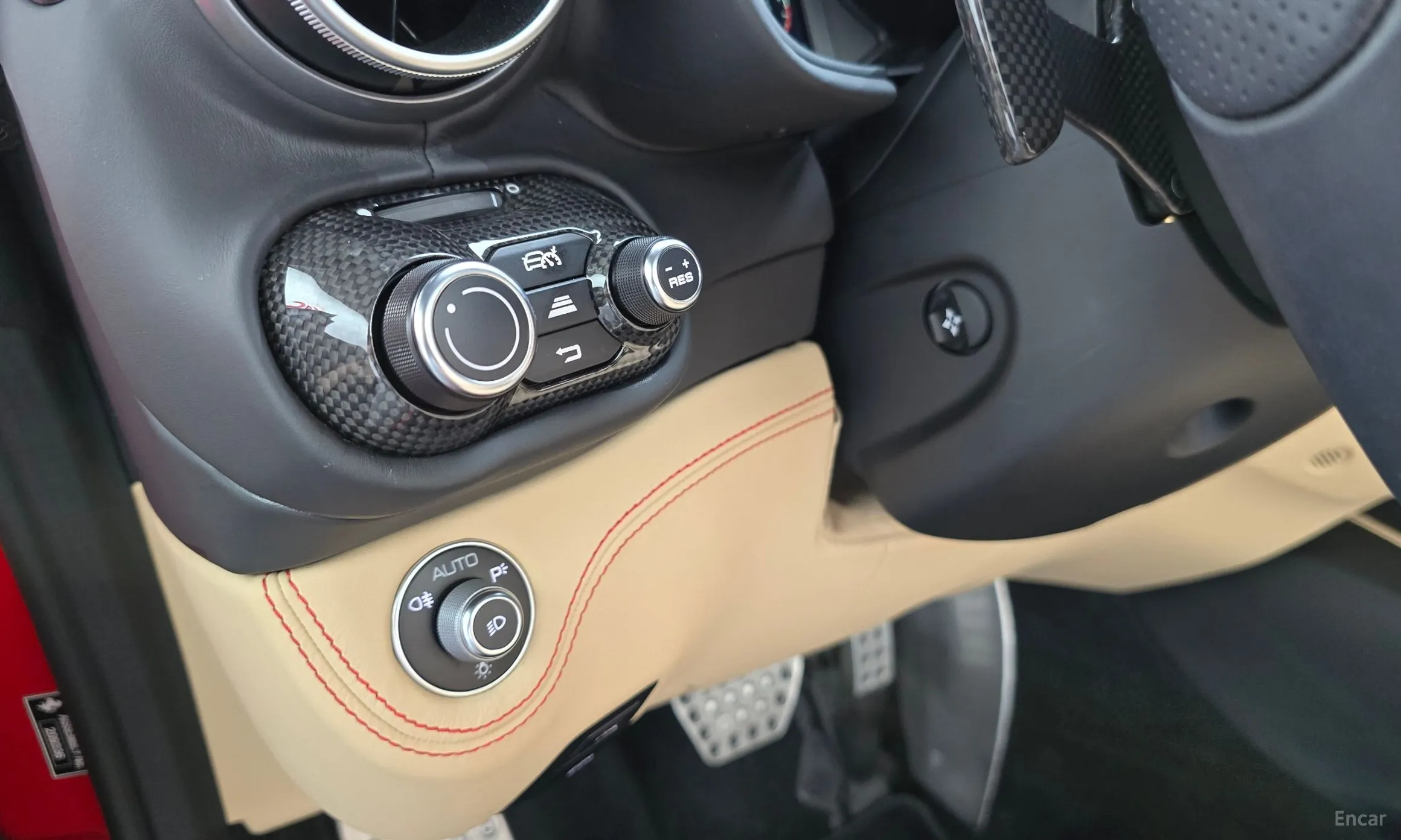 Ferrari Portofino превью 14