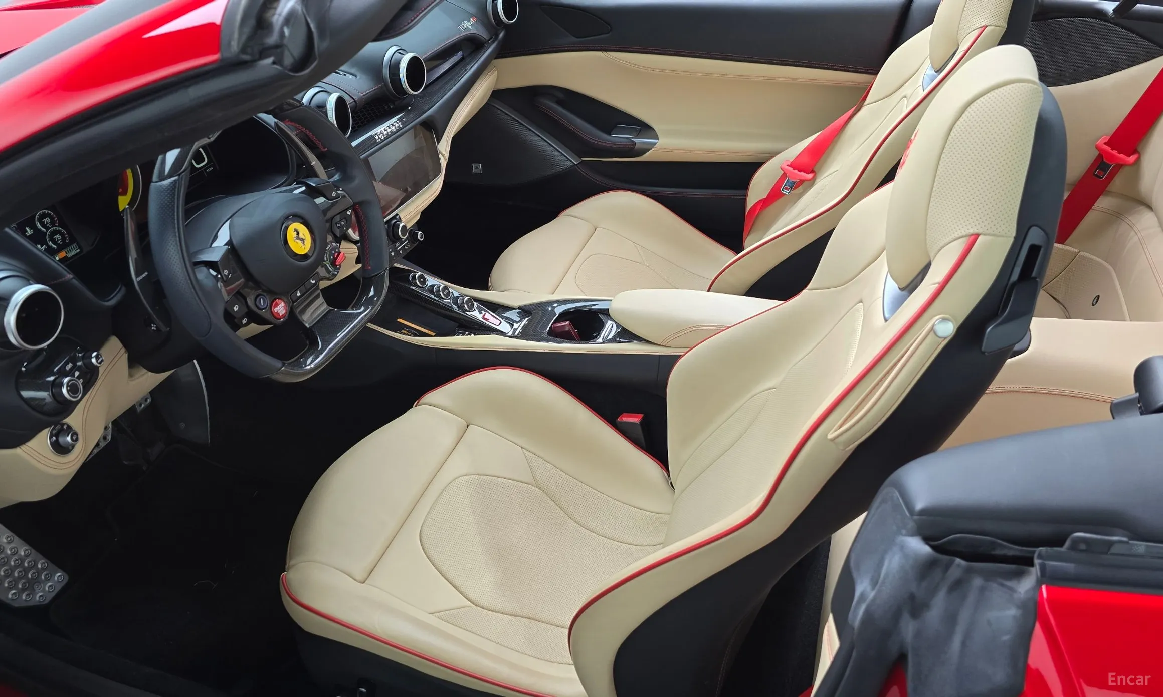 Ferrari Portofino превью 7