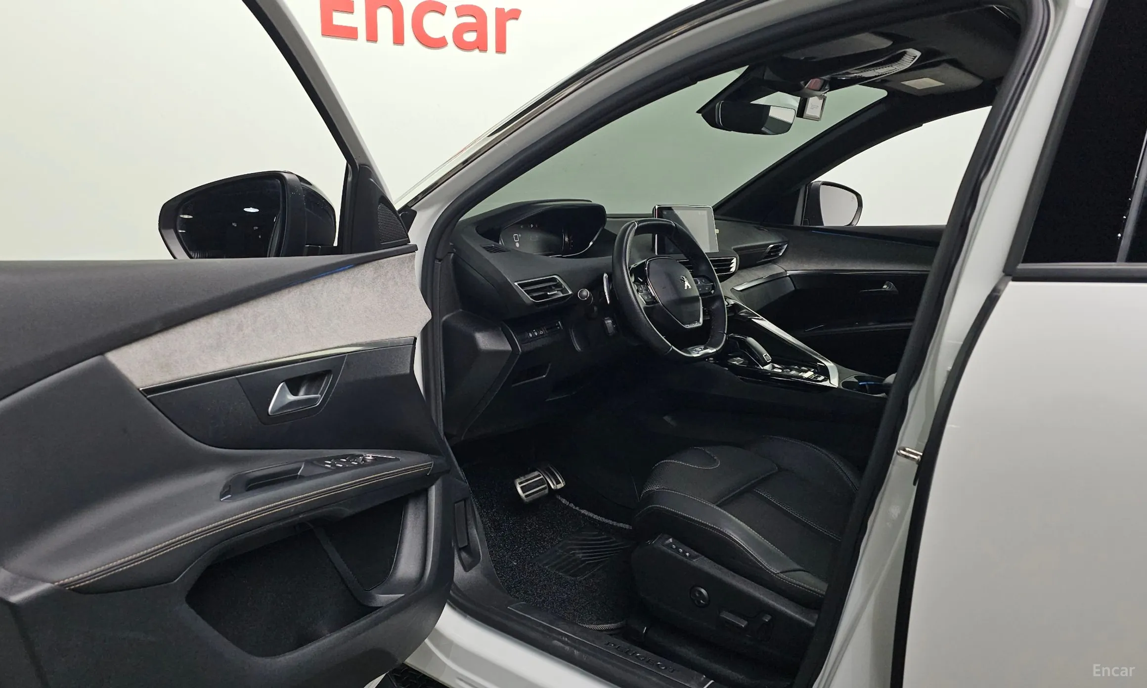 Peugeot 3008 2nd generation превью 10