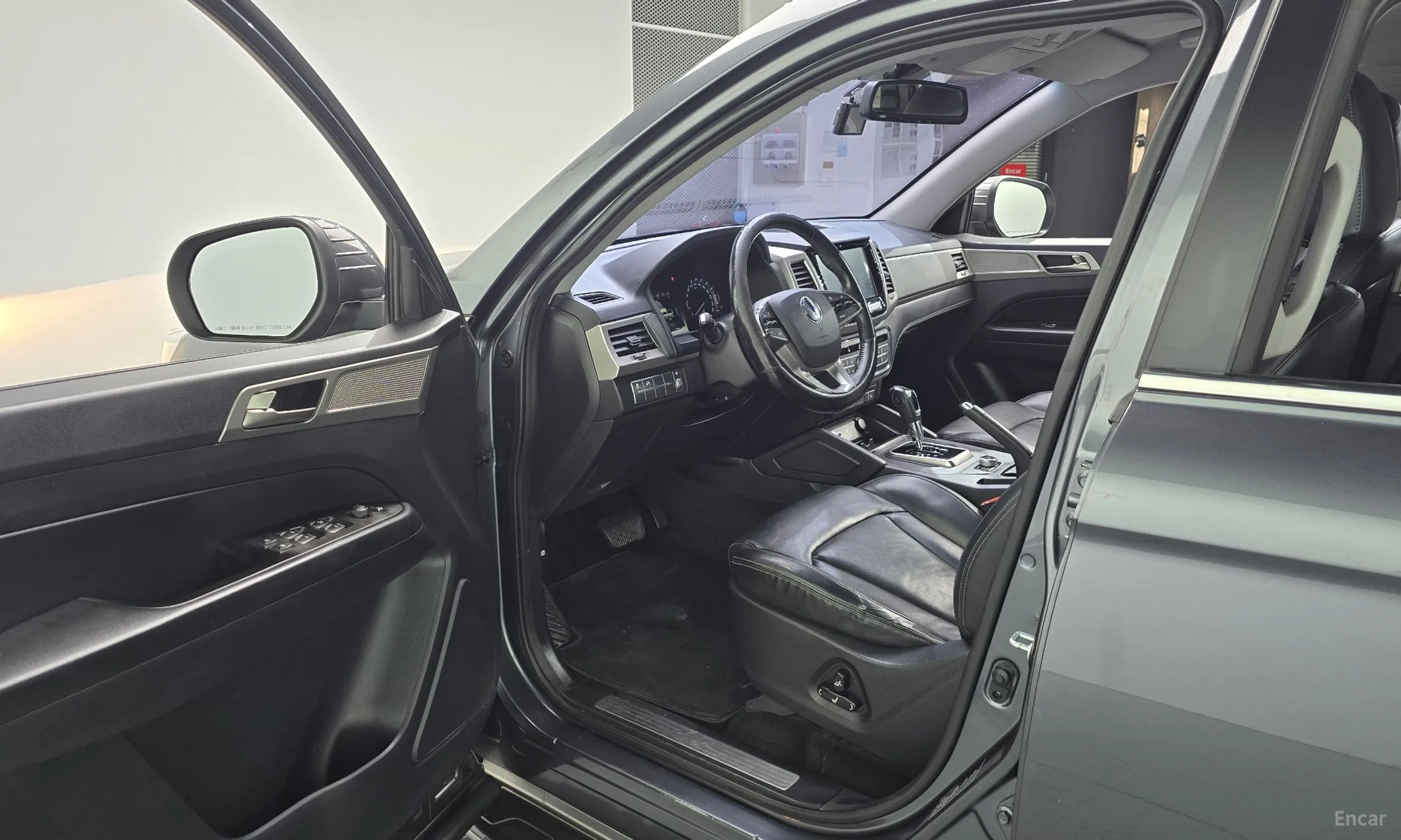 KG Mobility (SsangYong) Rexton Sports превью 10