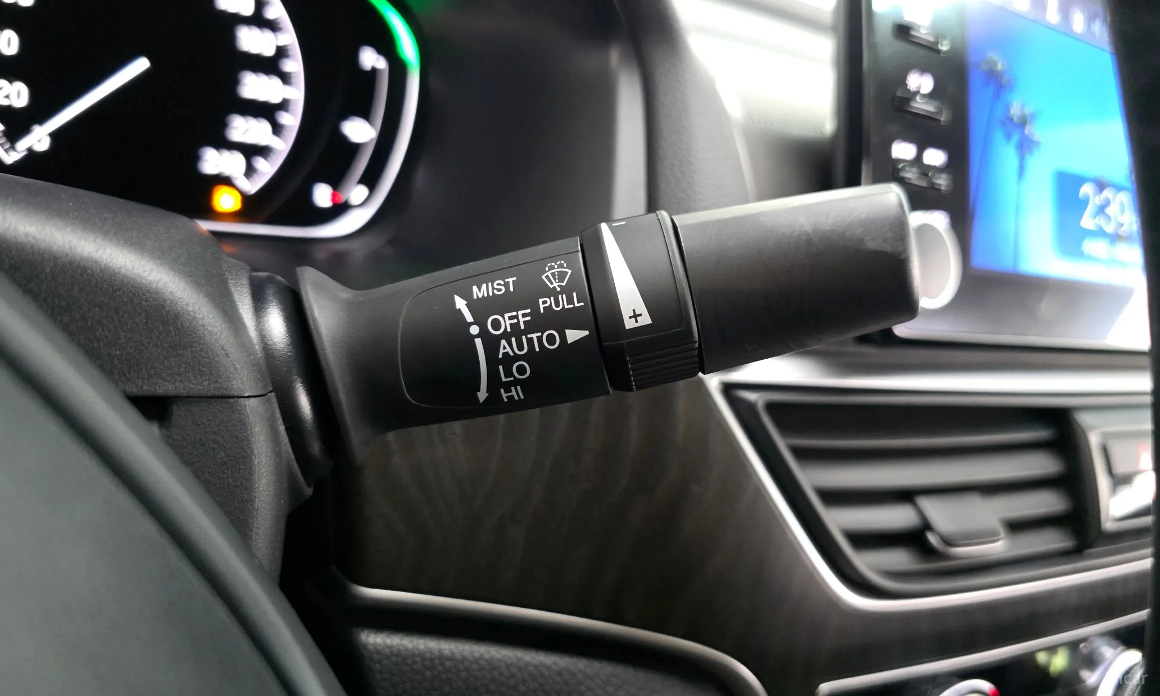Honda Accord 10th Generation превью 20