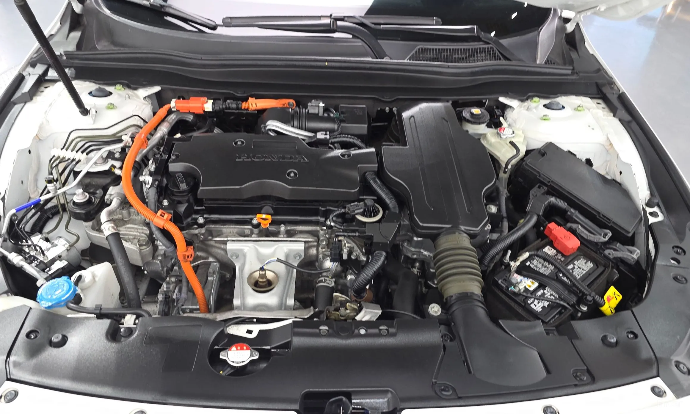 Honda Accord 10th Generation превью 6