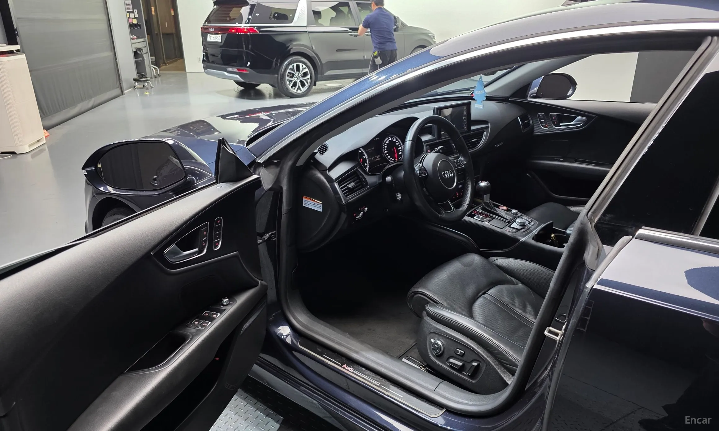 Audi A7 превью 10