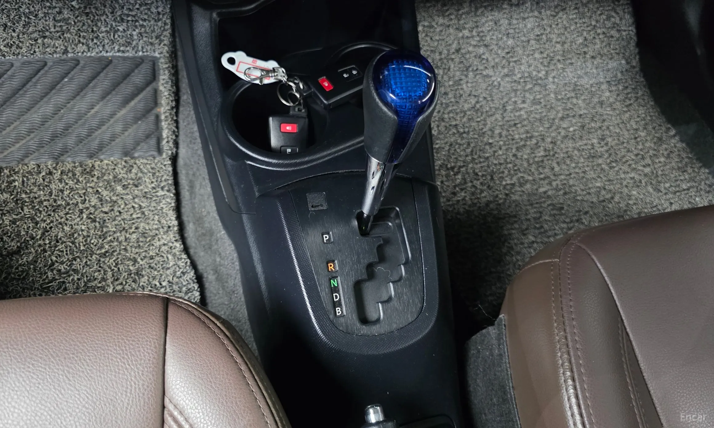 Toyota Prius C превью 9
