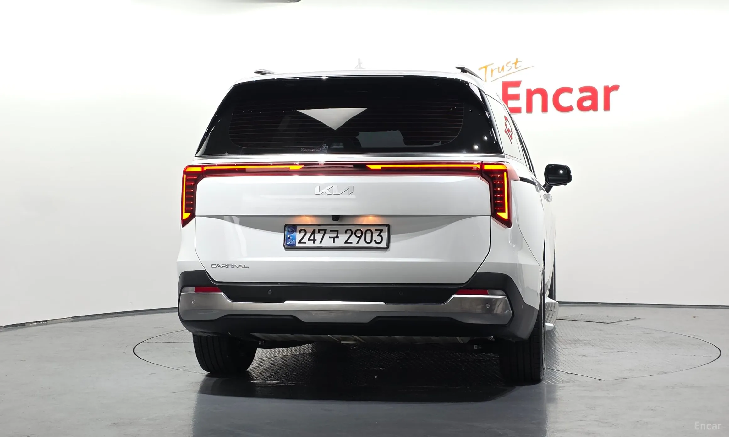 Kia Carnival 4th Generation превью 4