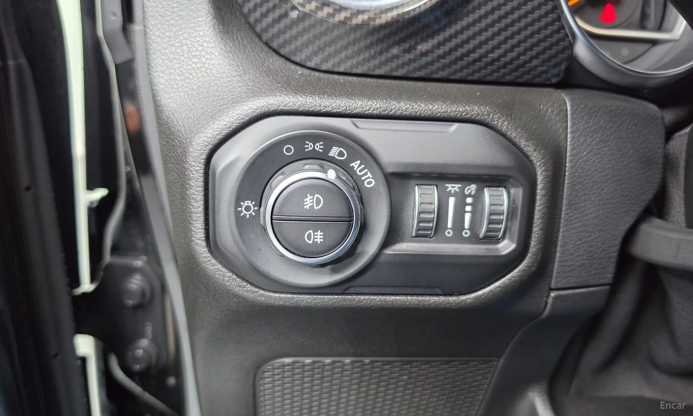 Jeep Wrangler (JL) превью 12