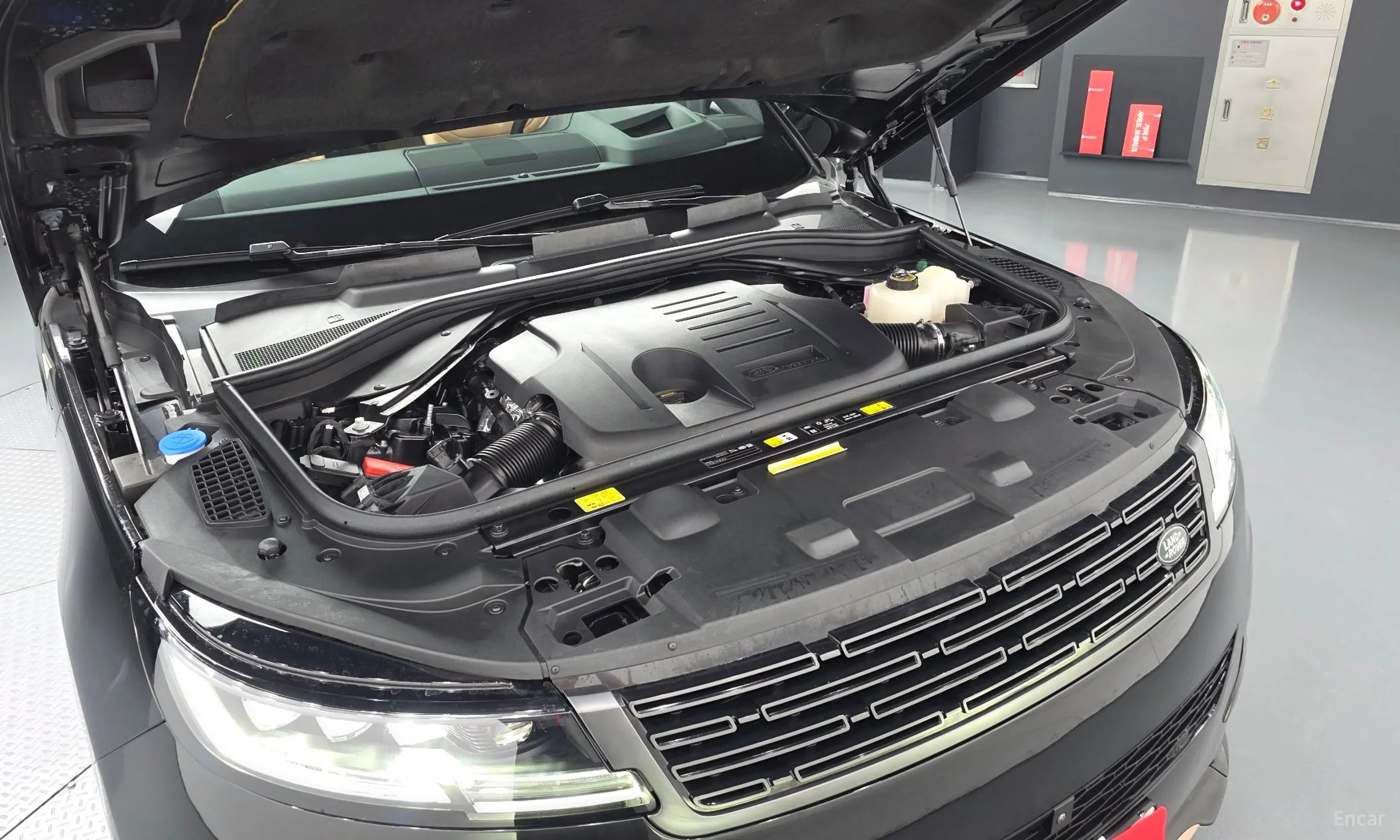 Land Rover Range Rover Sport 3rd Generation превью 6
