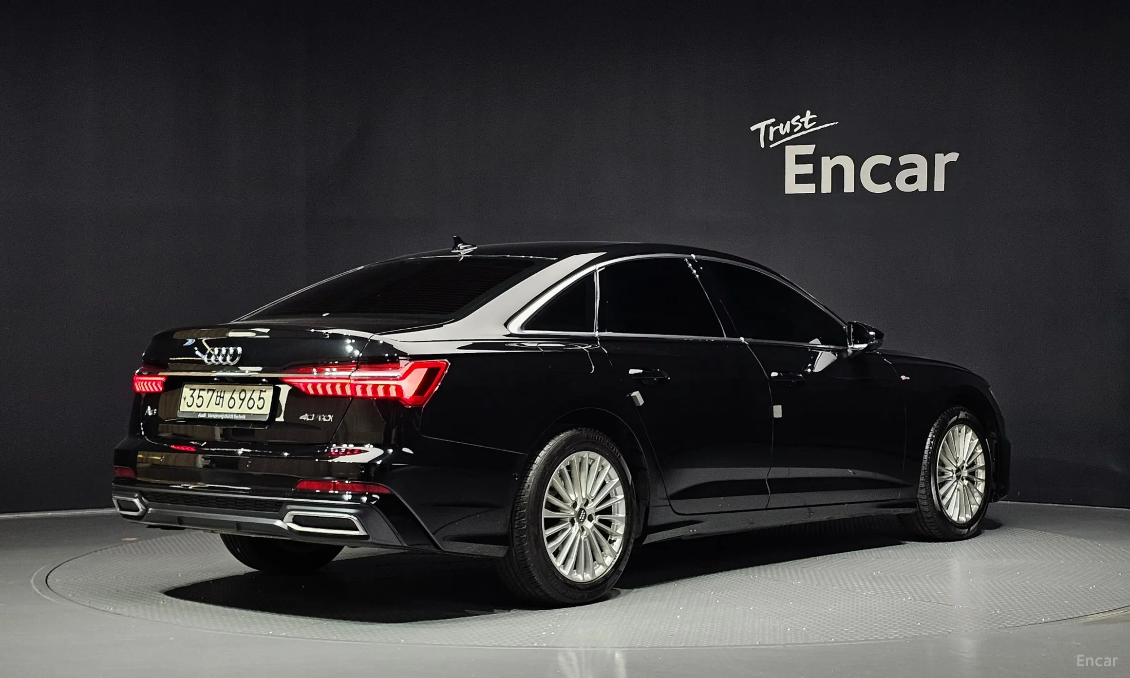 Audi A6 (C8)