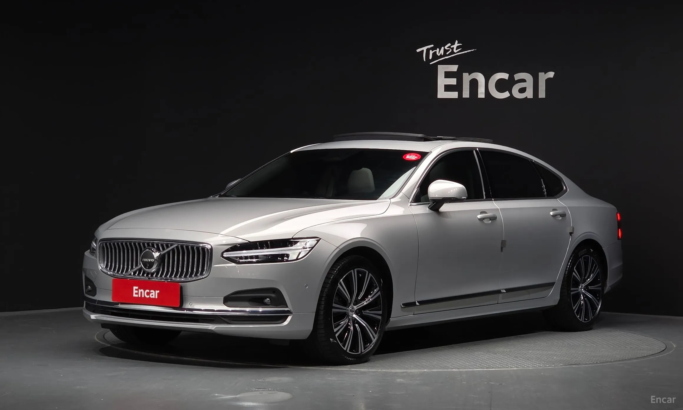 S90