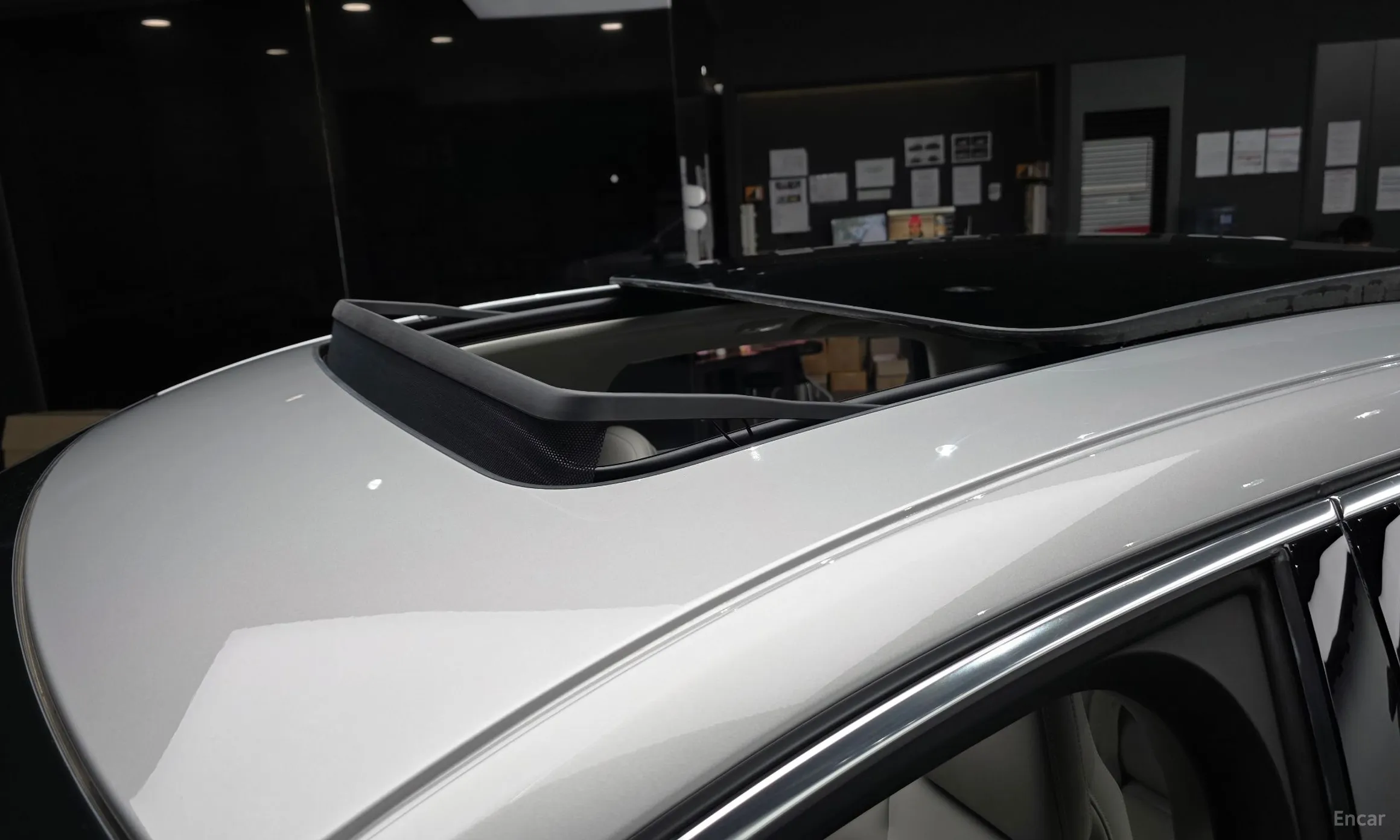 Volvo S90 превью 19