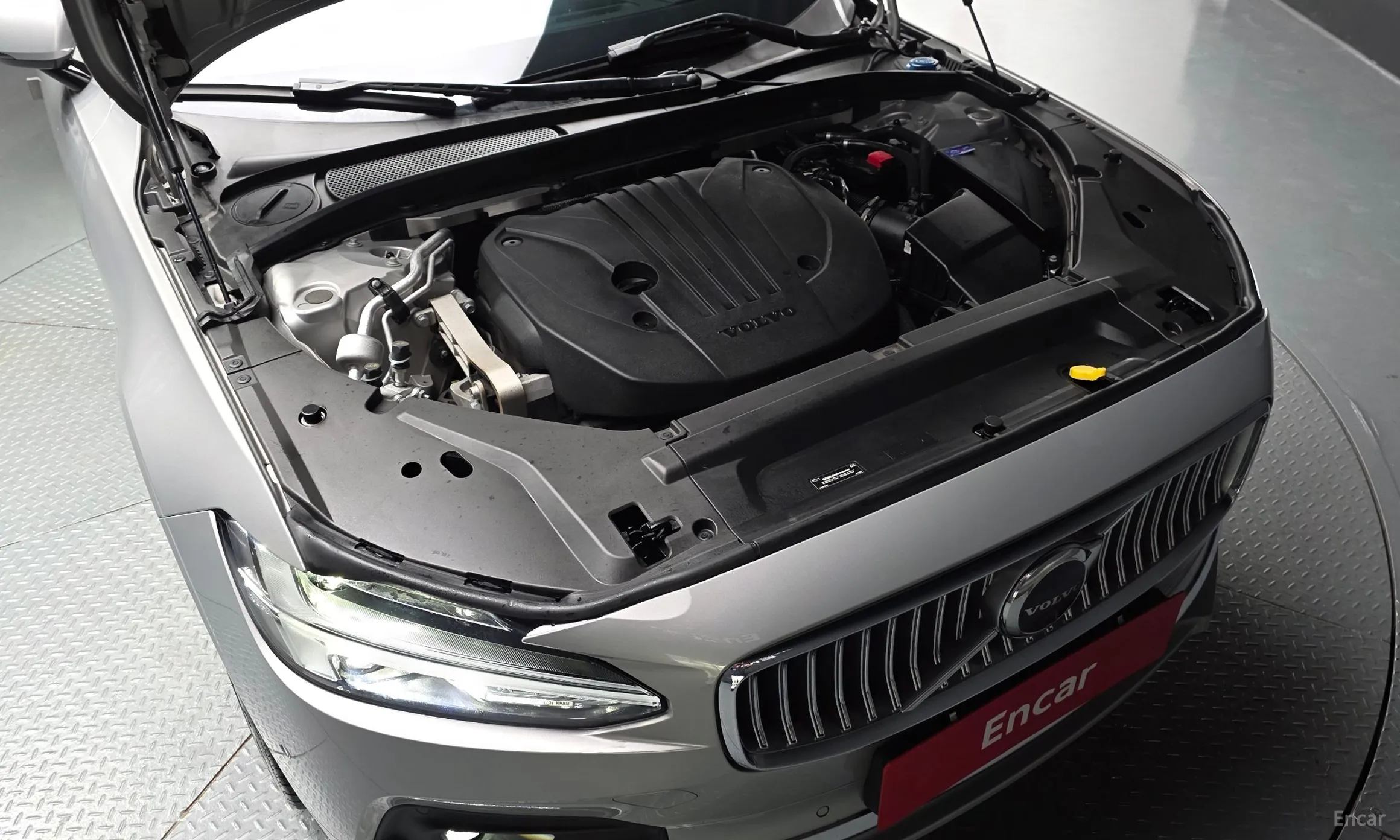 Volvo S90 превью 6