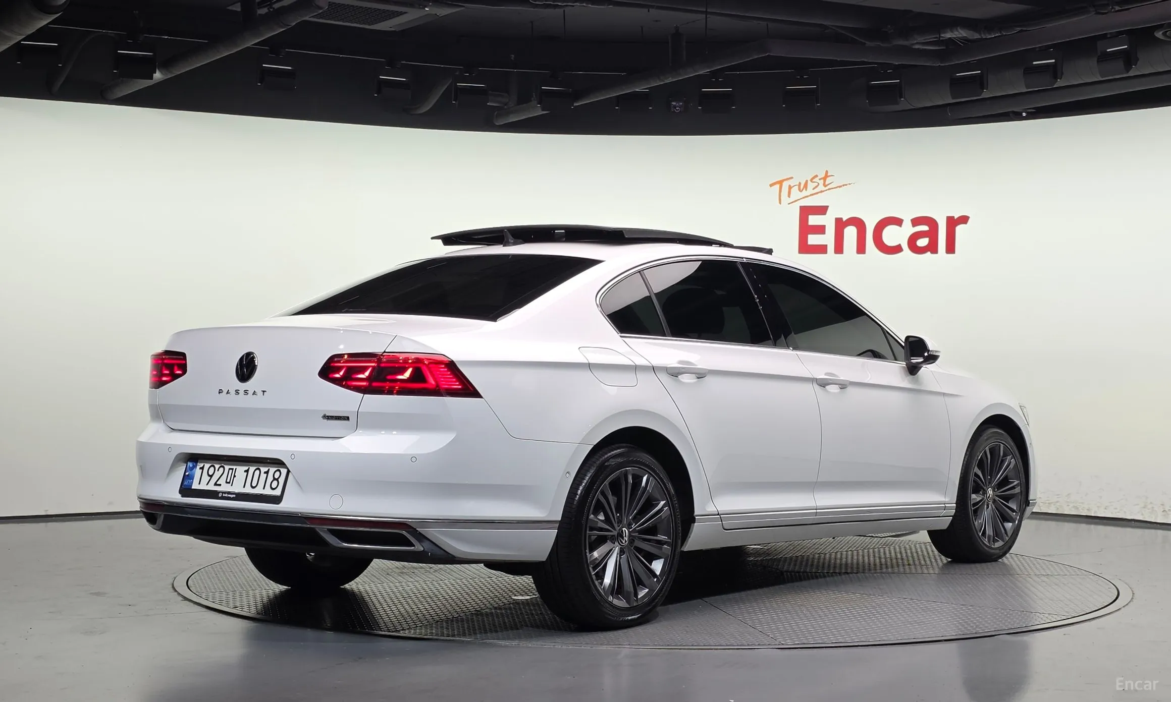 Volkswagen Passat GT (B8)