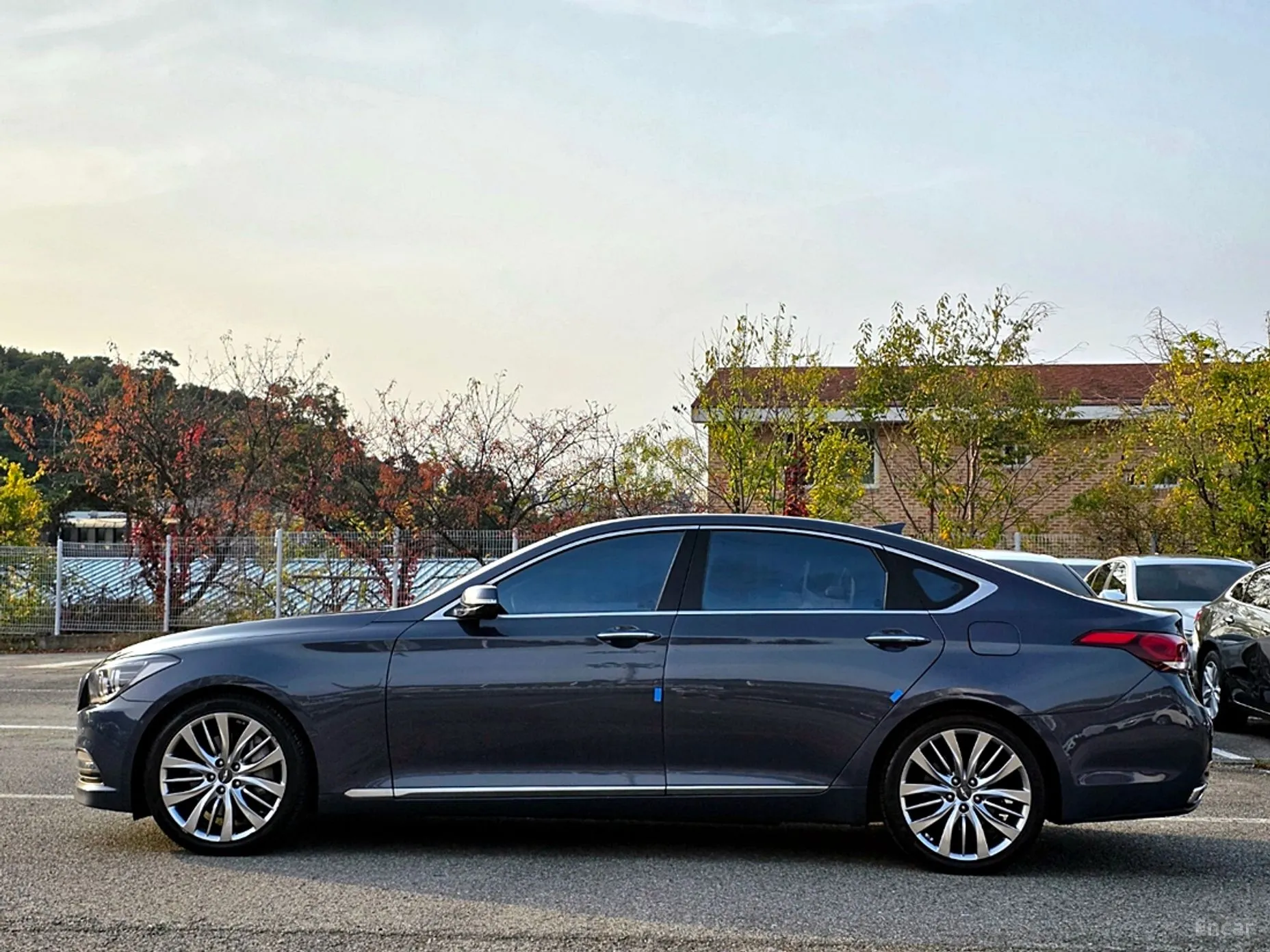 Hyundai Genesis DH превью 19