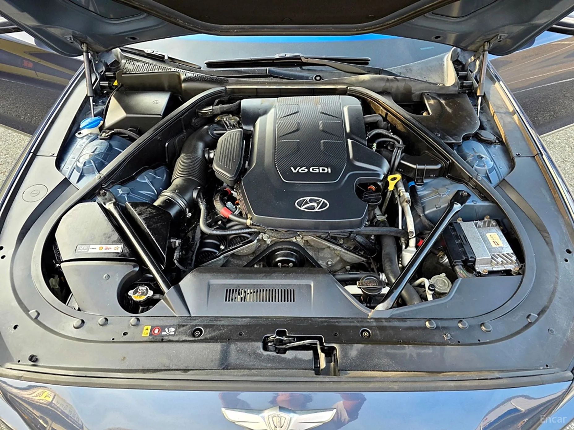 Hyundai Genesis DH превью 6