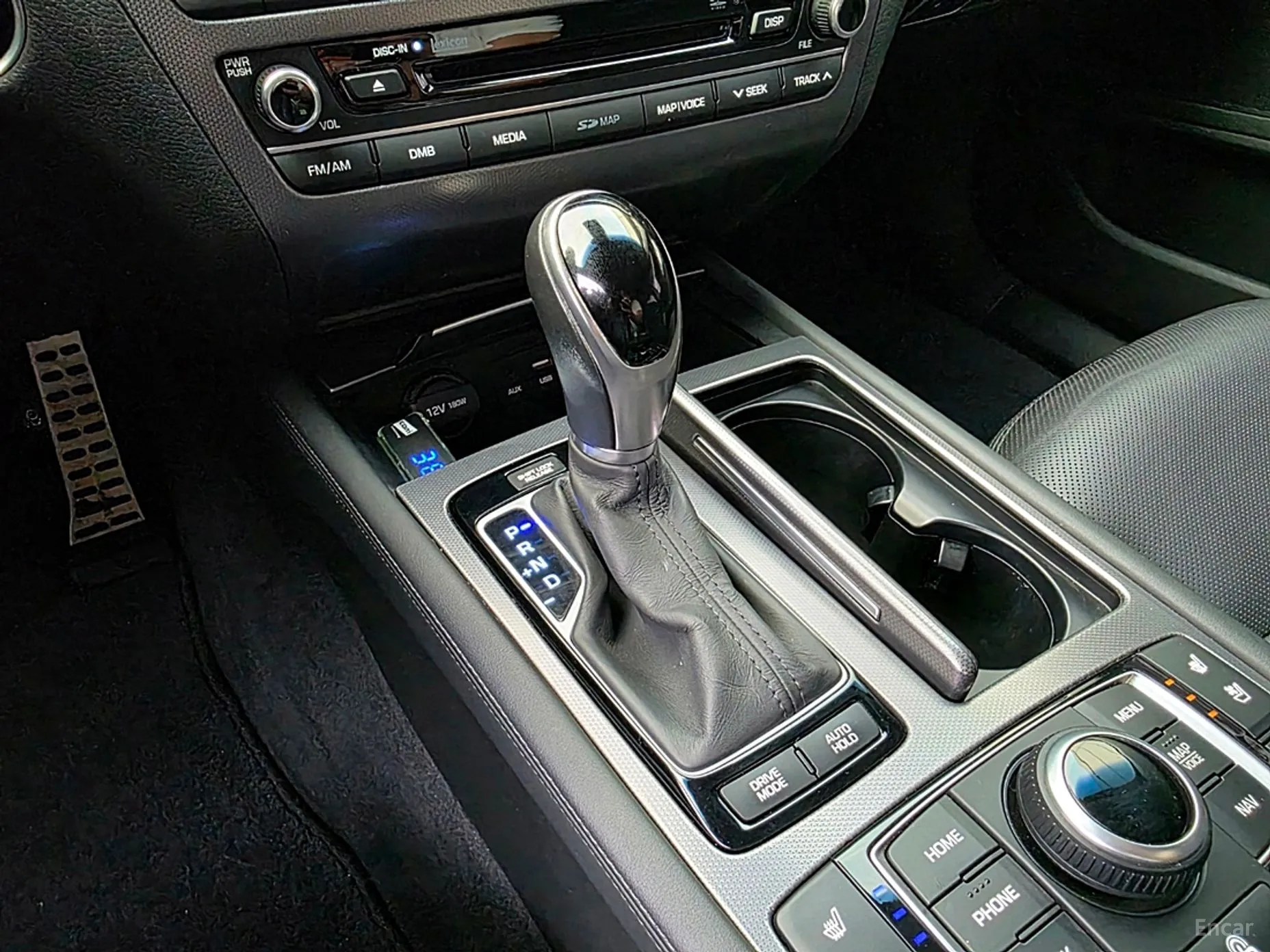 Hyundai Genesis DH превью 9