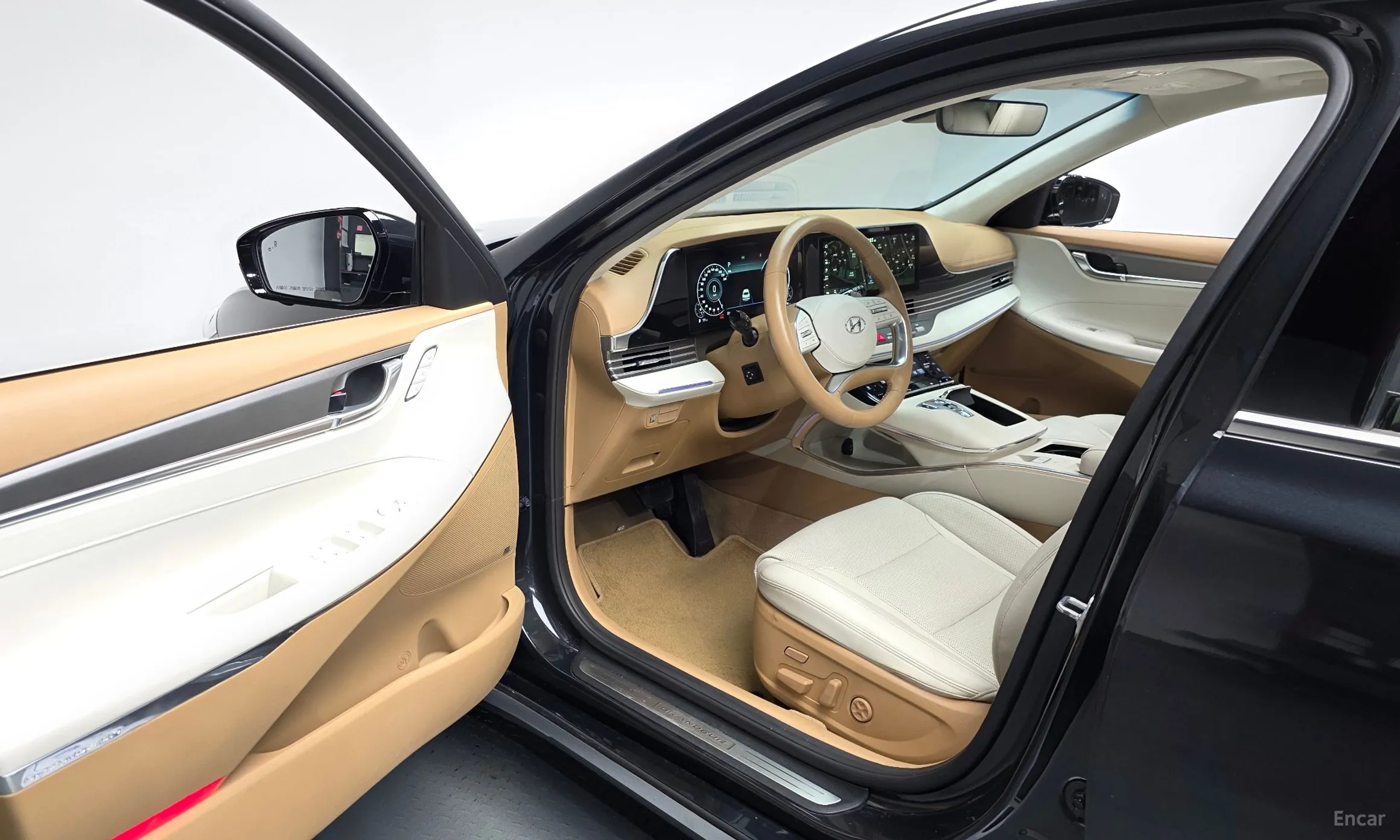 Hyundai Grandeur IG превью 10