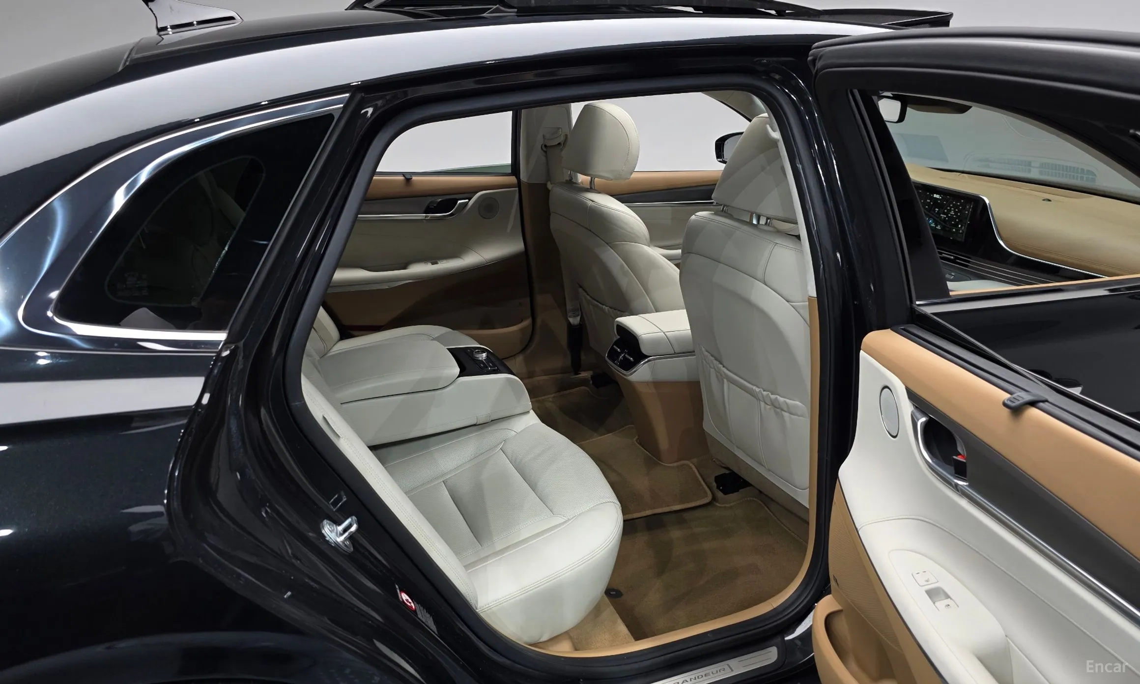 Hyundai Grandeur IG превью 12