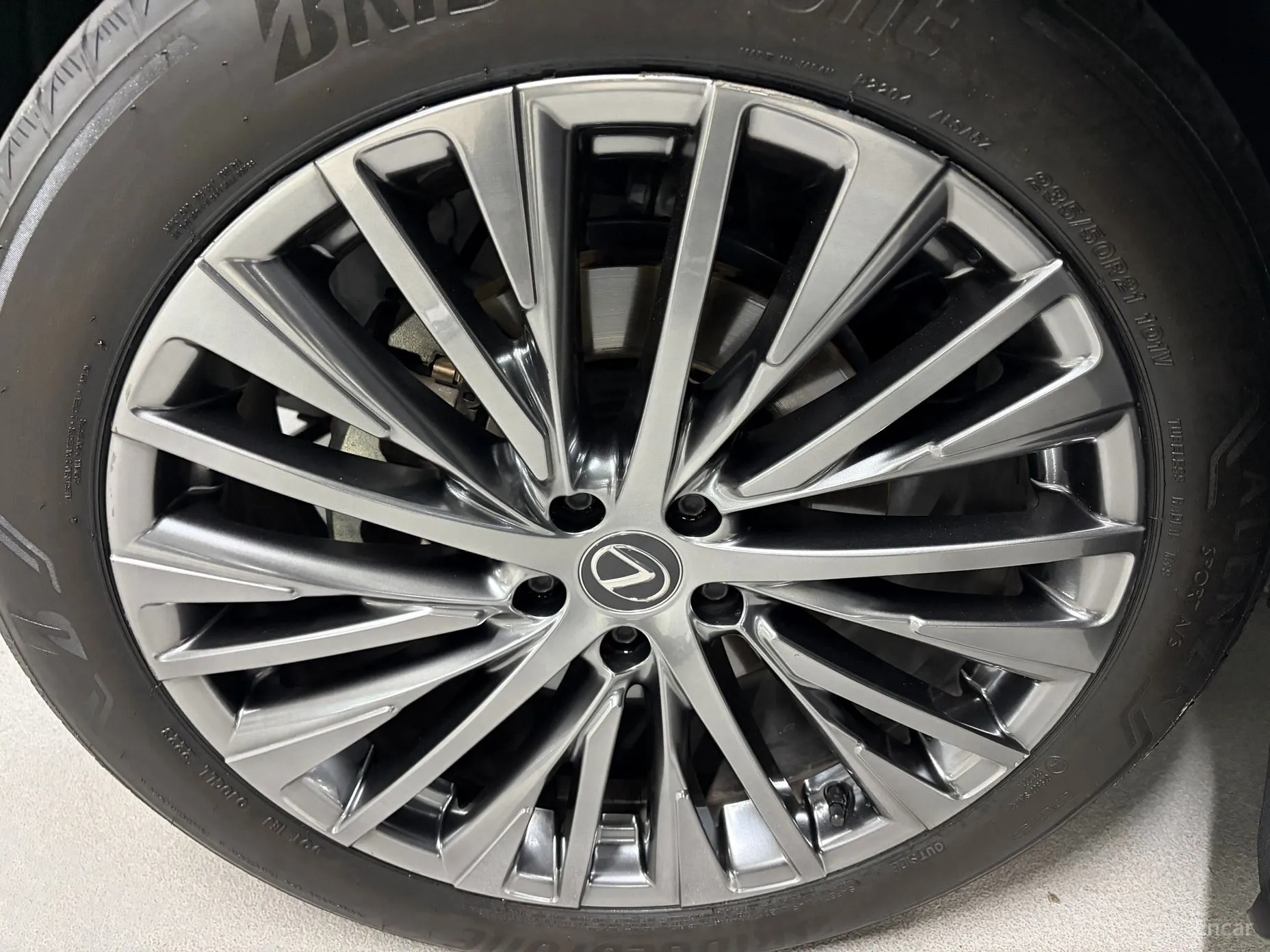 Lexus RX350h 5th Generation превью 20