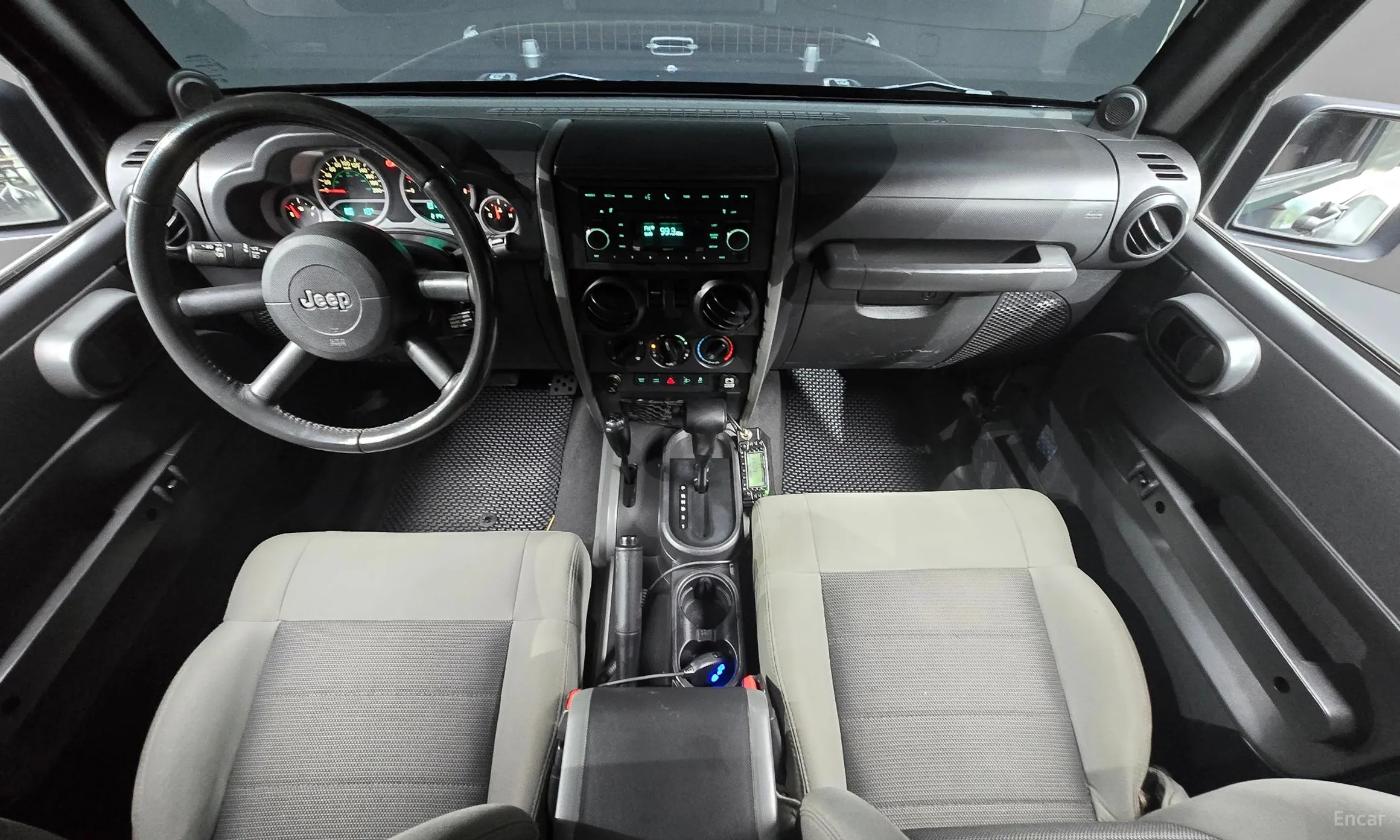 Jeep Wrangler (JK) превью 7
