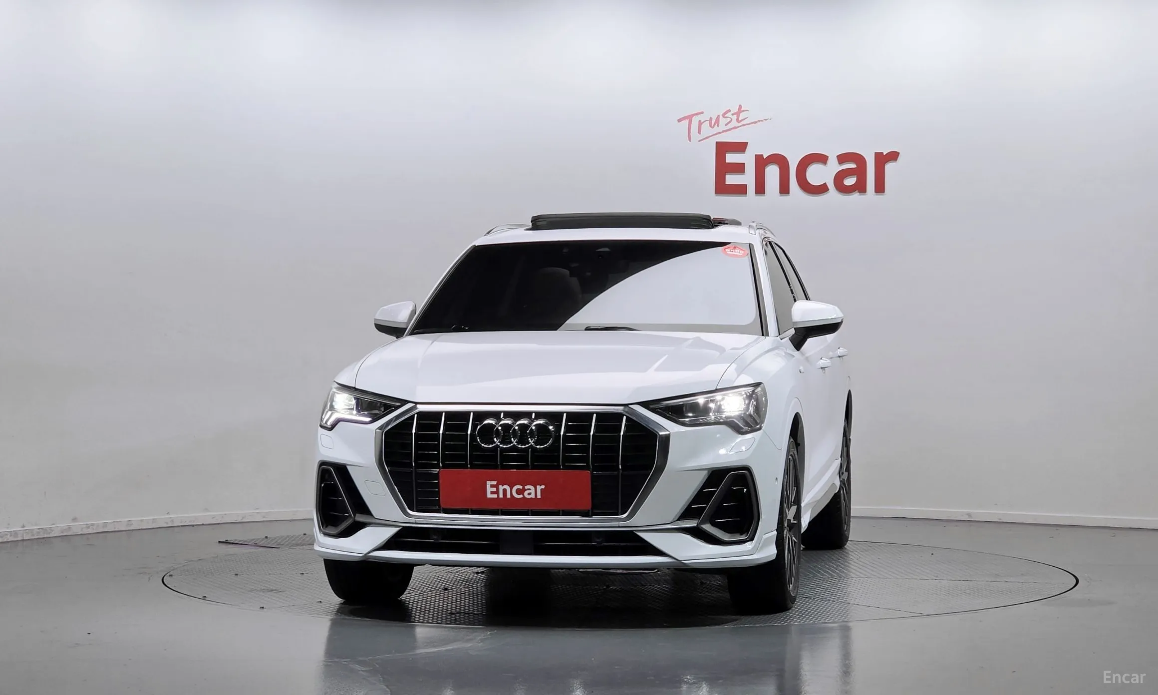 Audi Q3 (F3) превью 3