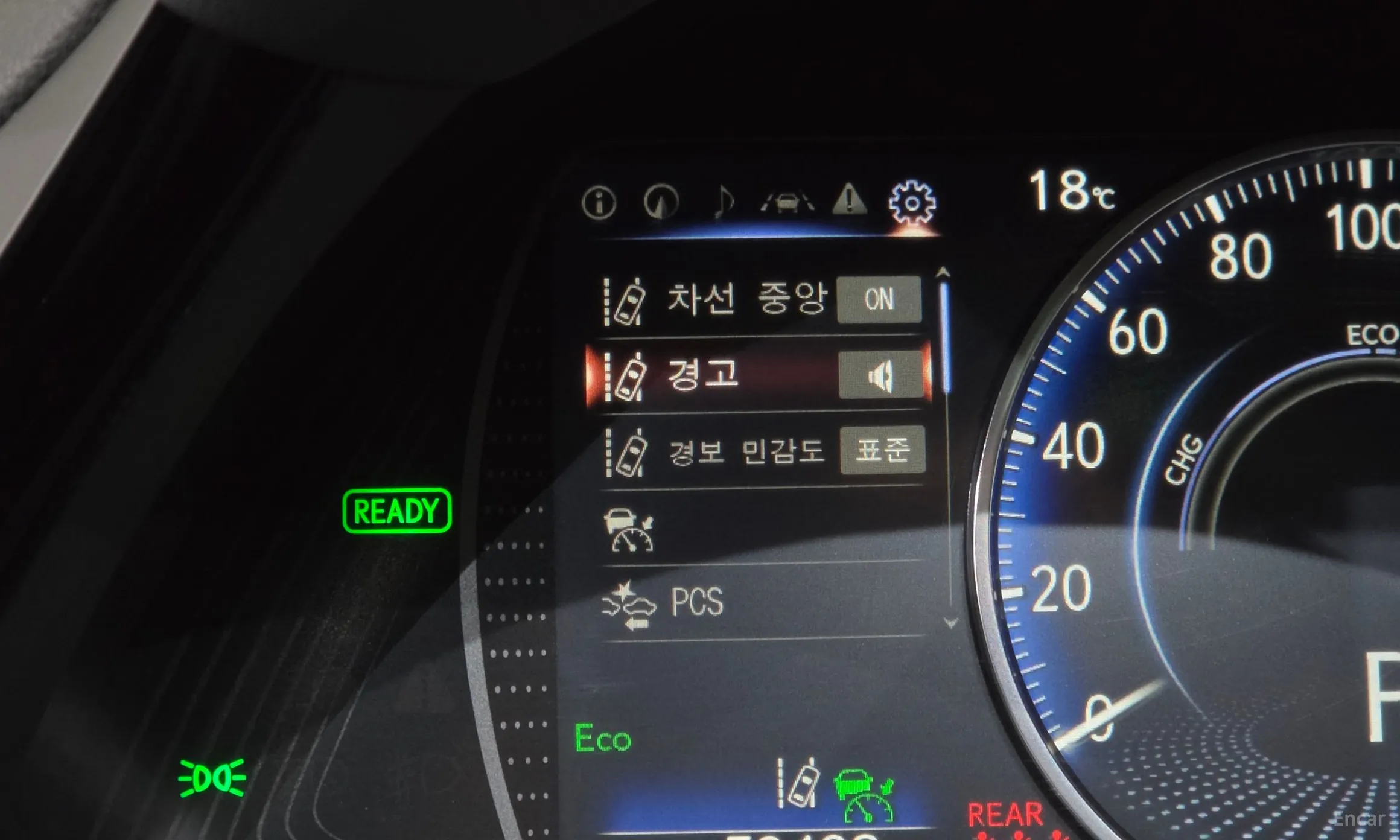 Lexus ES300h 7th Generation превью 20