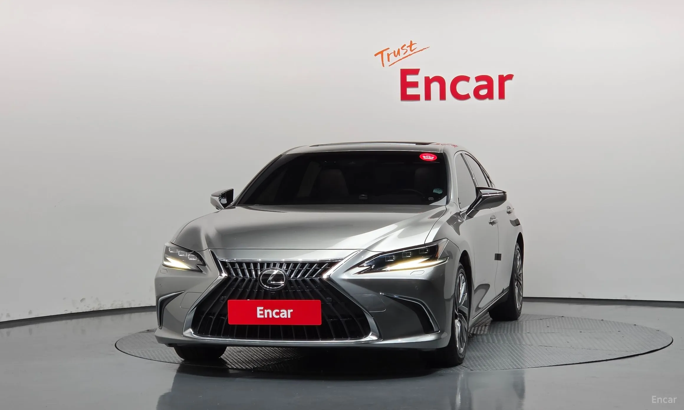 Lexus ES300h 7th Generation превью 3
