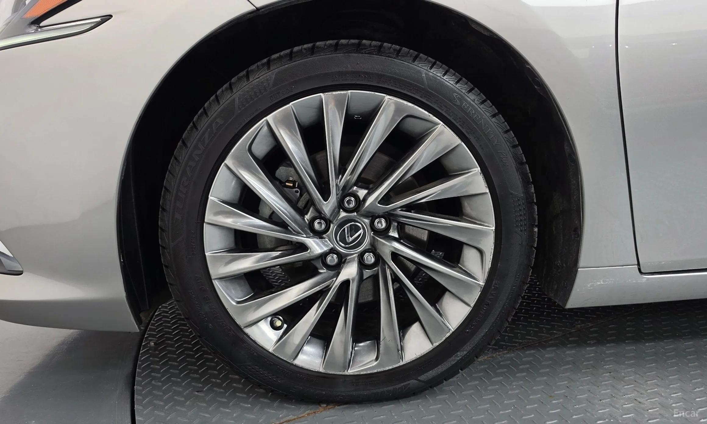 Lexus ES300h 7th Generation превью 5