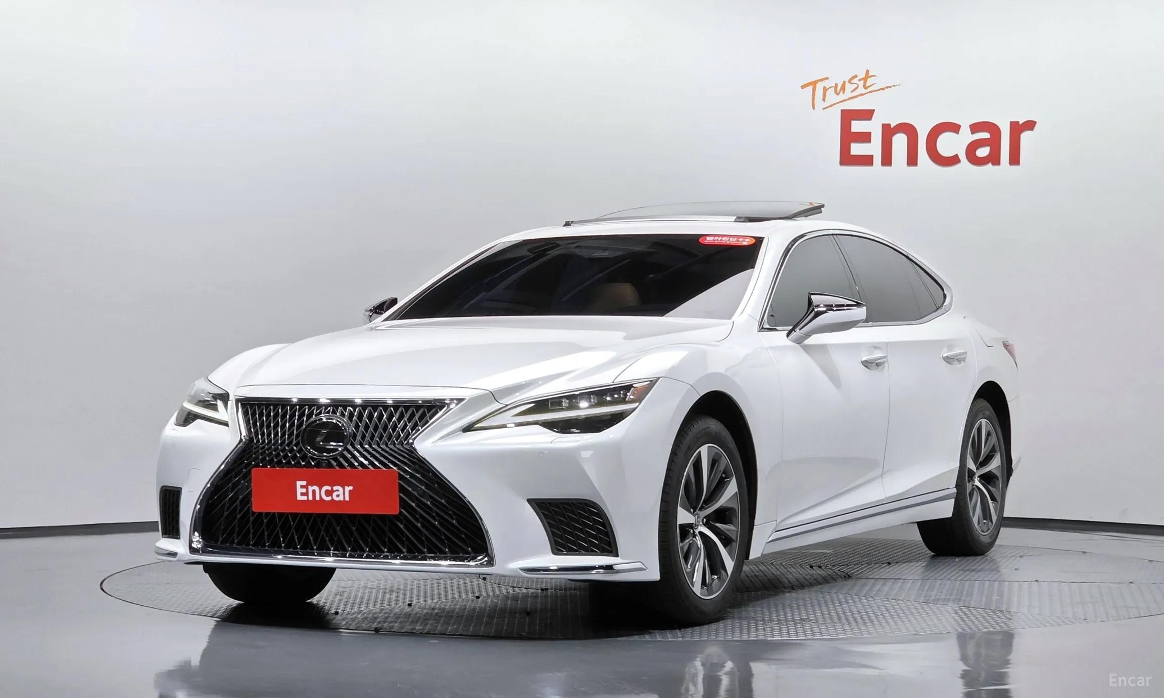 Lexus LS500 5th Generation