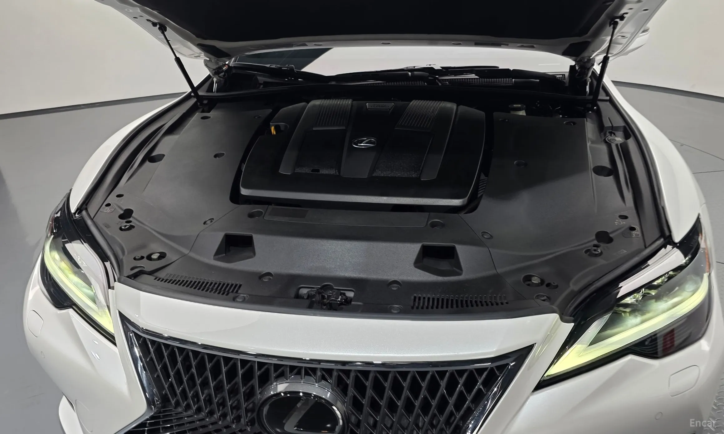 Lexus LS500 5th Generation превью 6