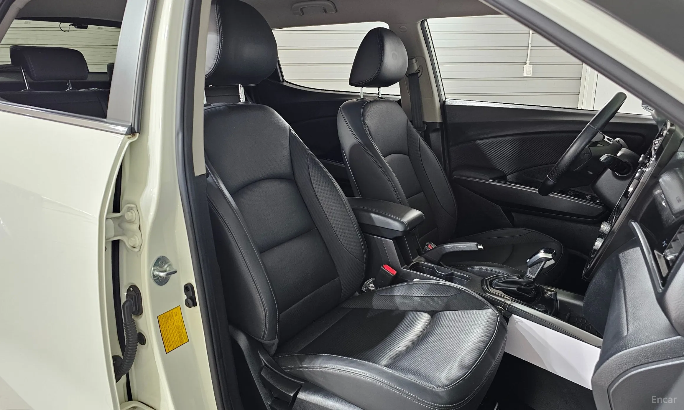 KG Mobility (SsangYong) Berry New Tivoli превью 11