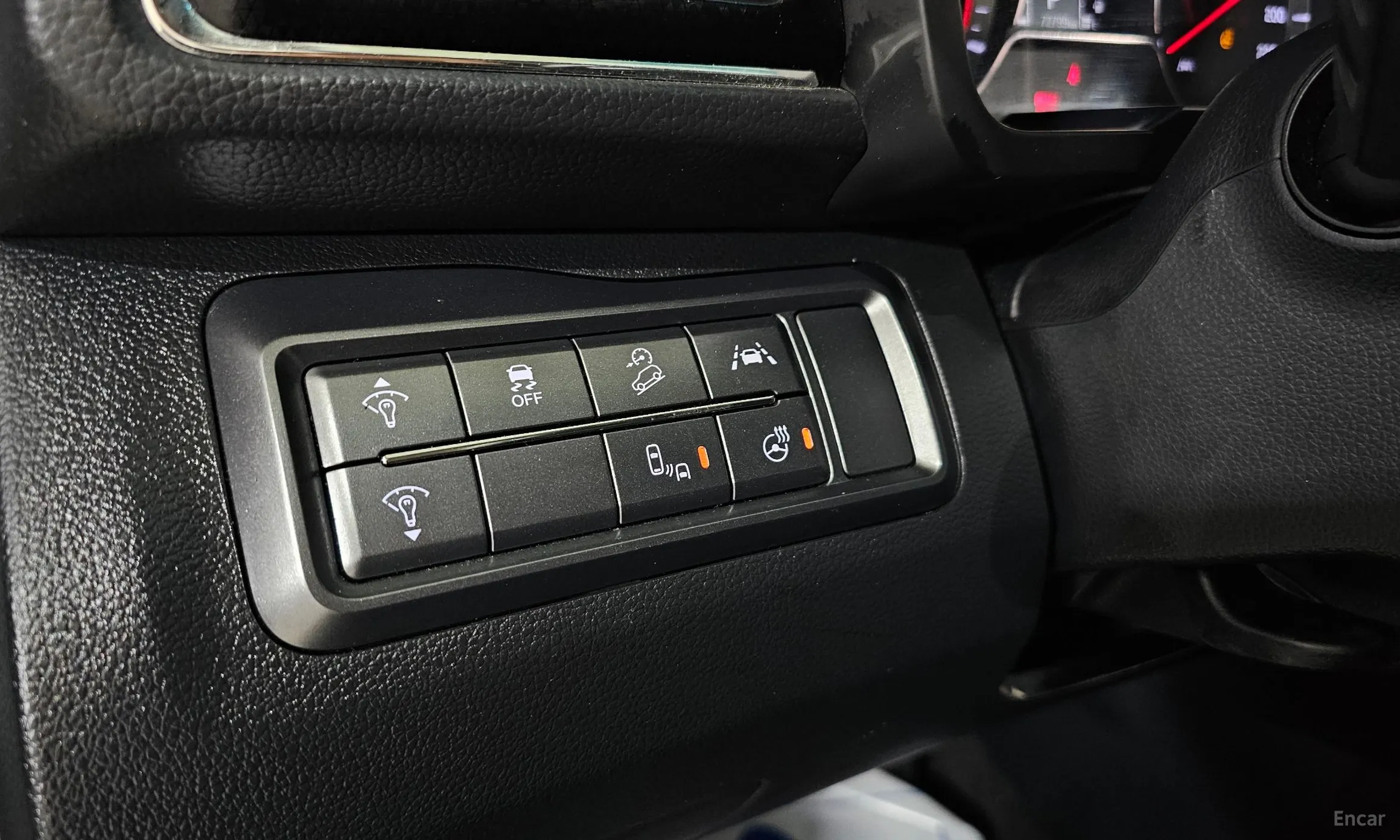KG Mobility (SsangYong) Berry New Tivoli превью 14