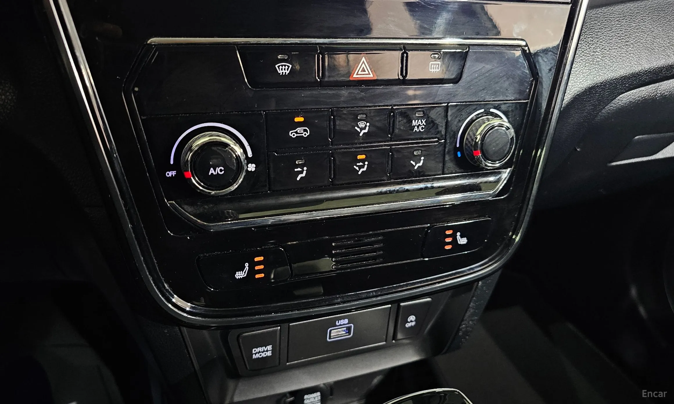 KG Mobility (SsangYong) Berry New Tivoli превью 17