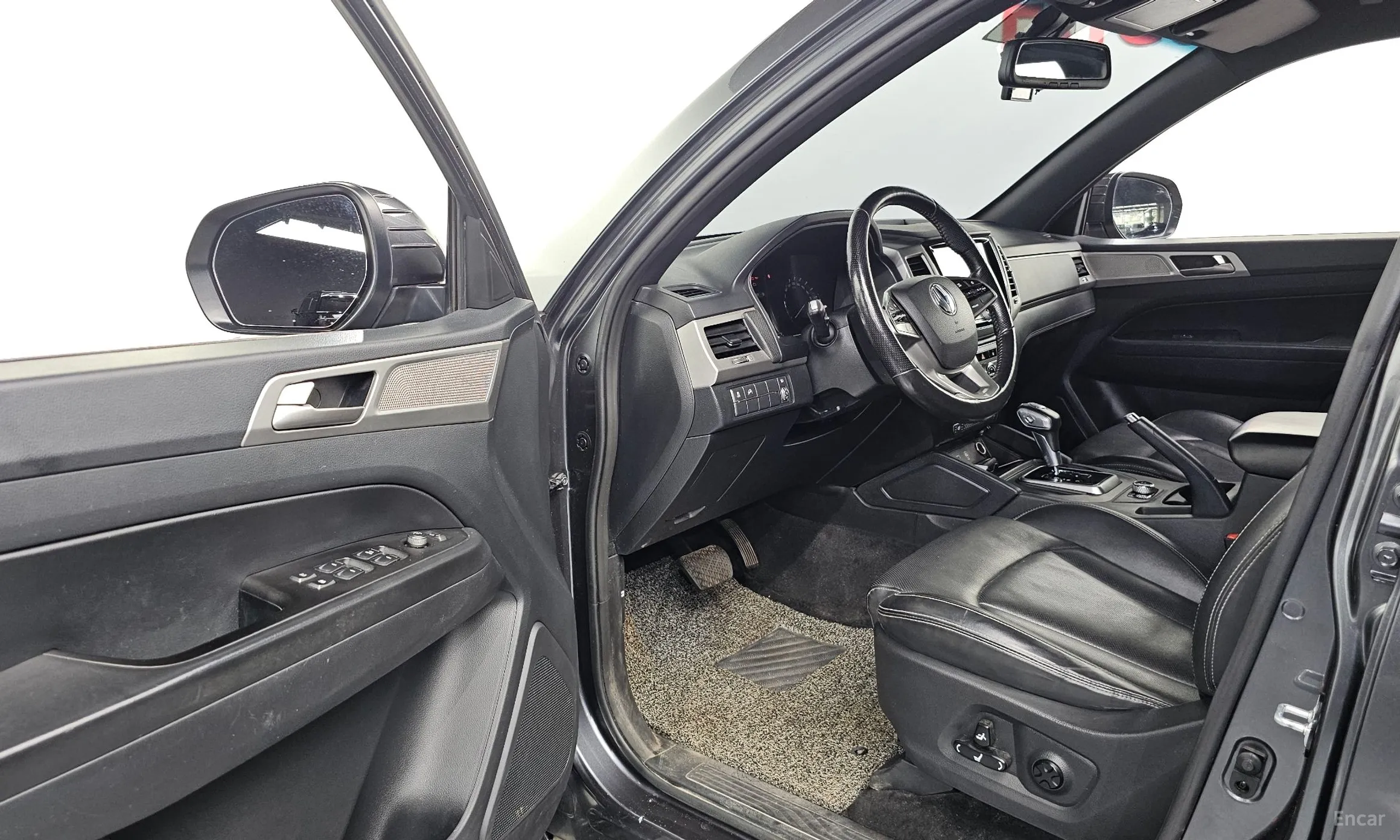 KG Mobility (SsangYong) Rexton Sports Khan превью 10