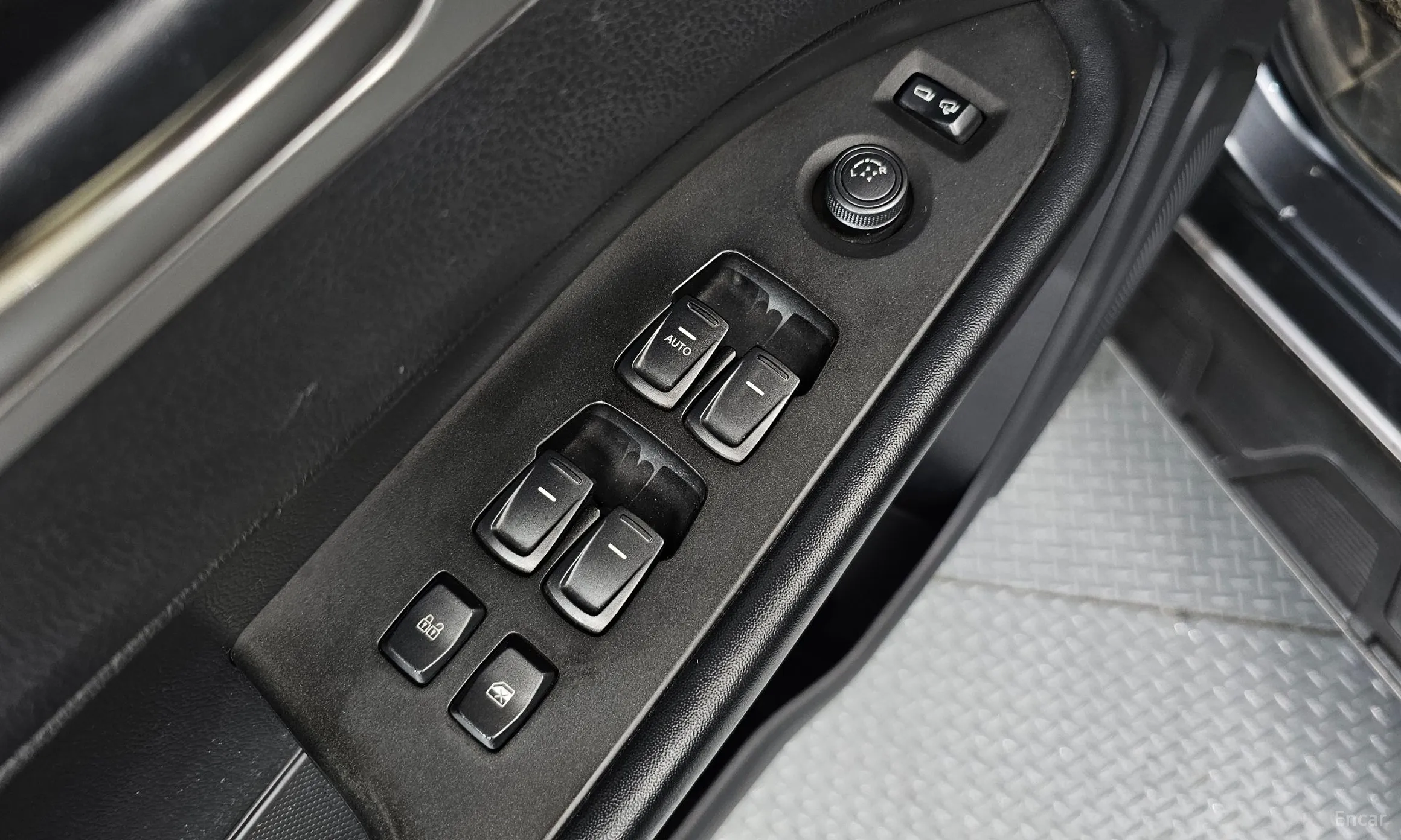 KG Mobility (SsangYong) Rexton Sports Khan превью 12