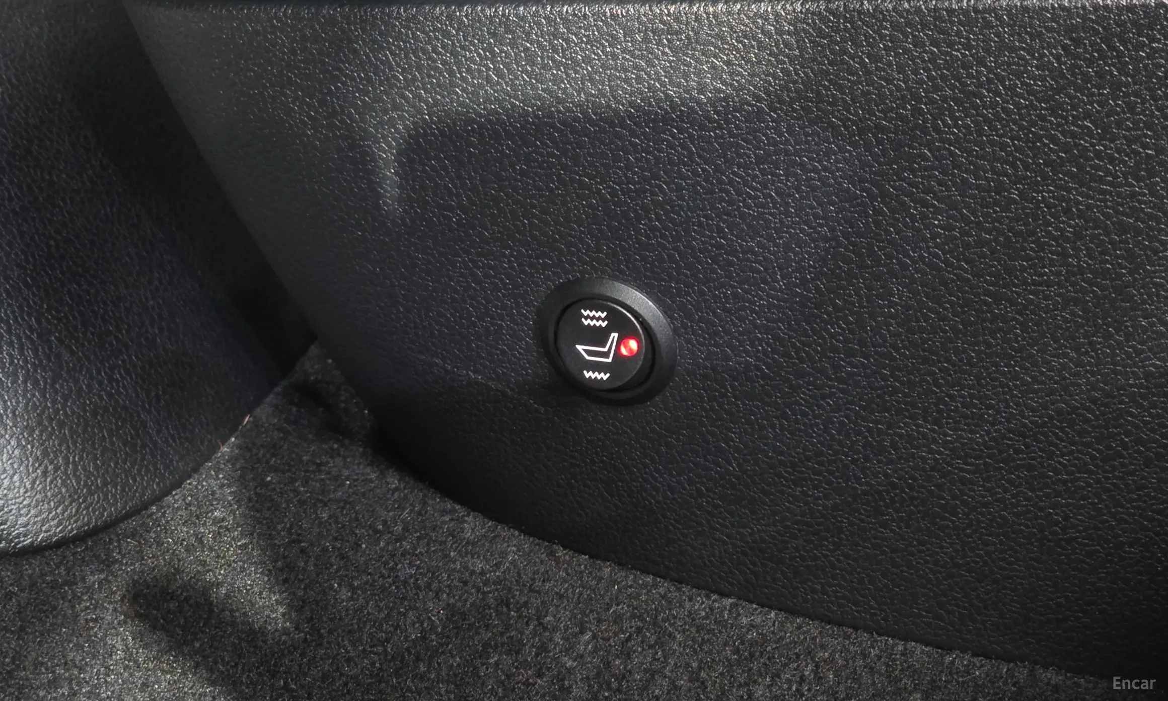 Toyota Prius 4th Generation превью 12