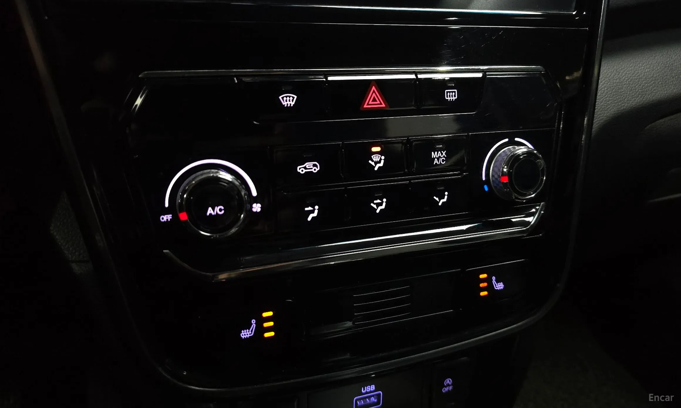 KG Mobility (SsangYong) Berry New Tivoli превью 17
