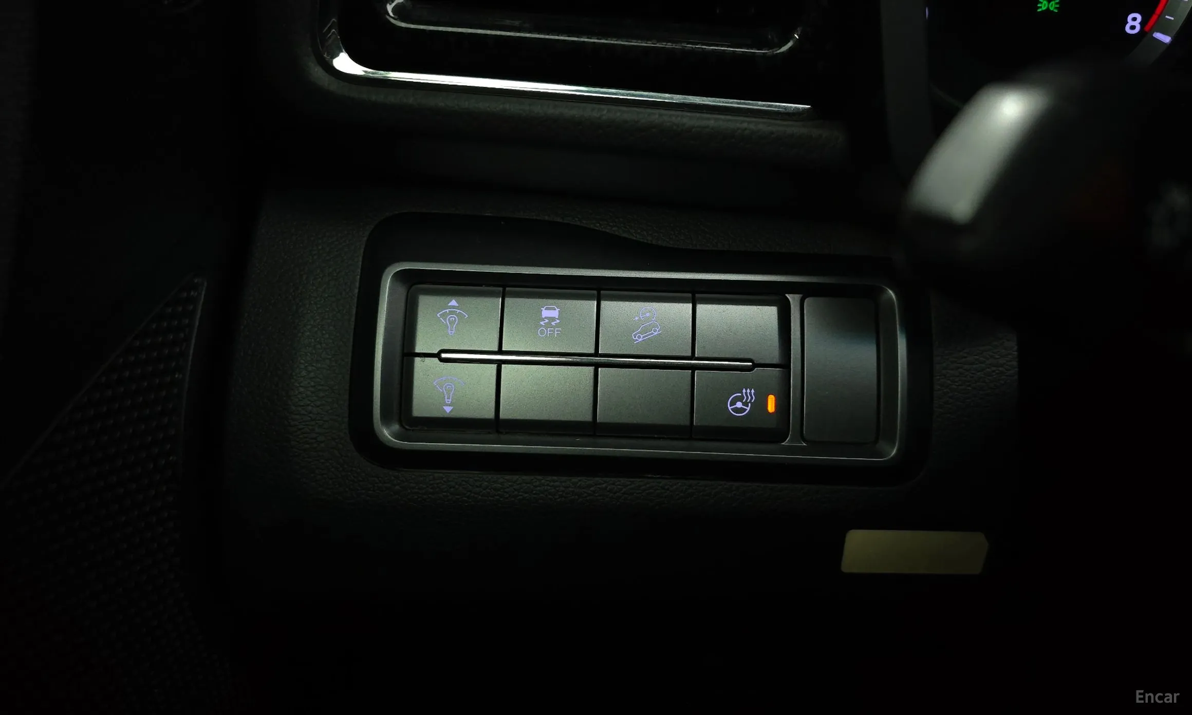 KG Mobility (SsangYong) Berry New Tivoli превью 20